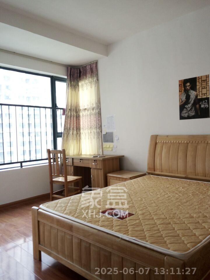 长房时代城 2室2厅1卫 2300.0元/月 长房时代城 2室2厅1卫 2300.0元/月室内图