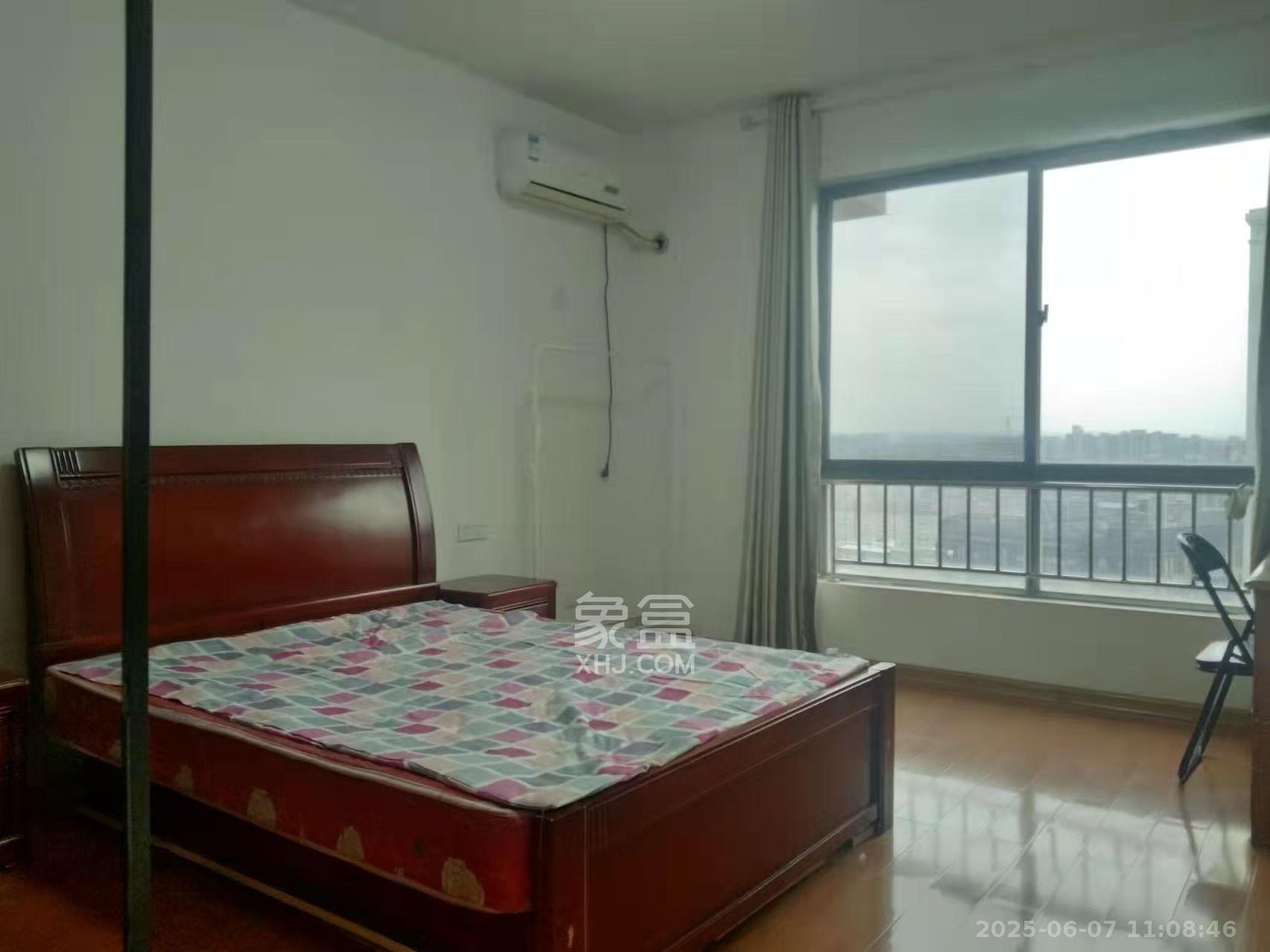 鑫远湘府华城 4室2厅1卫 3000.0元/月 鑫远湘府华城 4室2厅1卫 3000.0元/月室内图