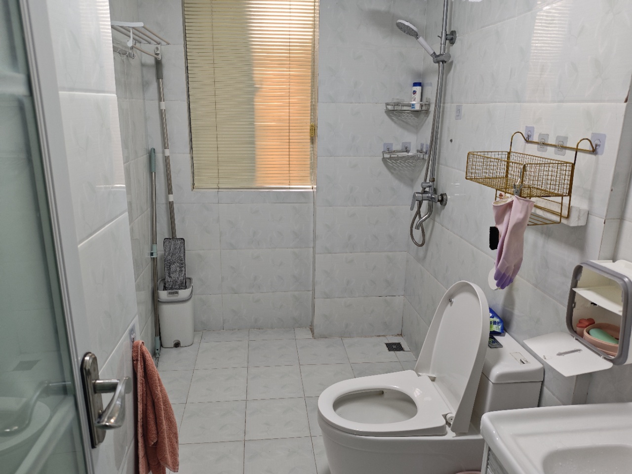 蓝海瑞园 1室1厅1卫 1800.0元/月 蓝海瑞园 1室1厅1卫 1800.0元/月室内图