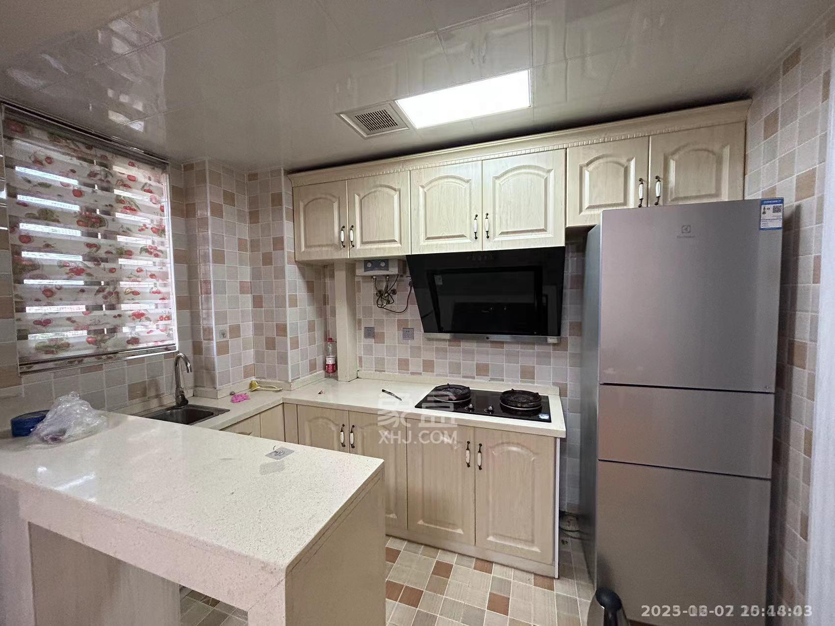 美的城二期 1室1厅1卫 1300.0元/月 美的城二期 1室1厅1卫 1300.0元/月室内图