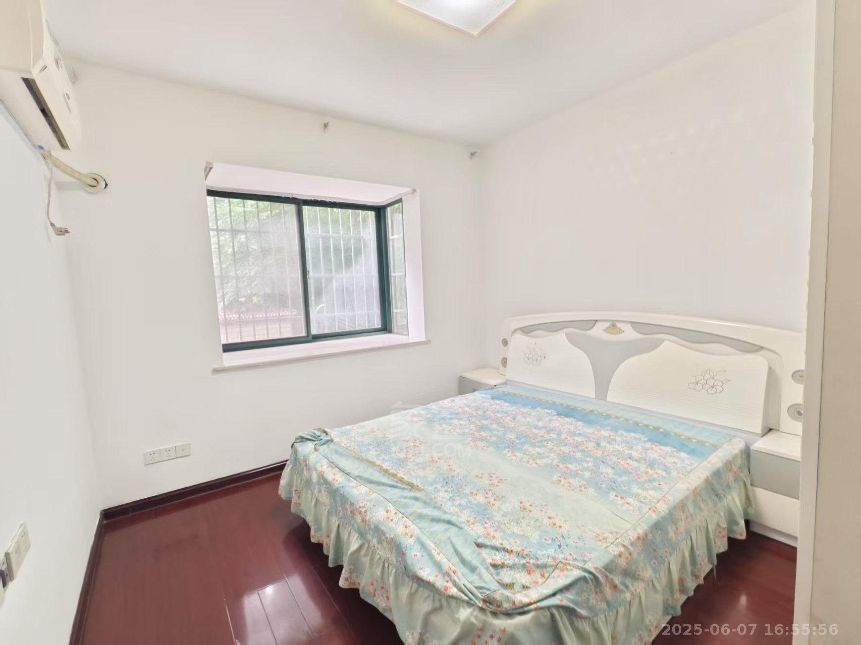 圣华名城建设北路110号  3室2厅2卫   1100.00元/月室内图