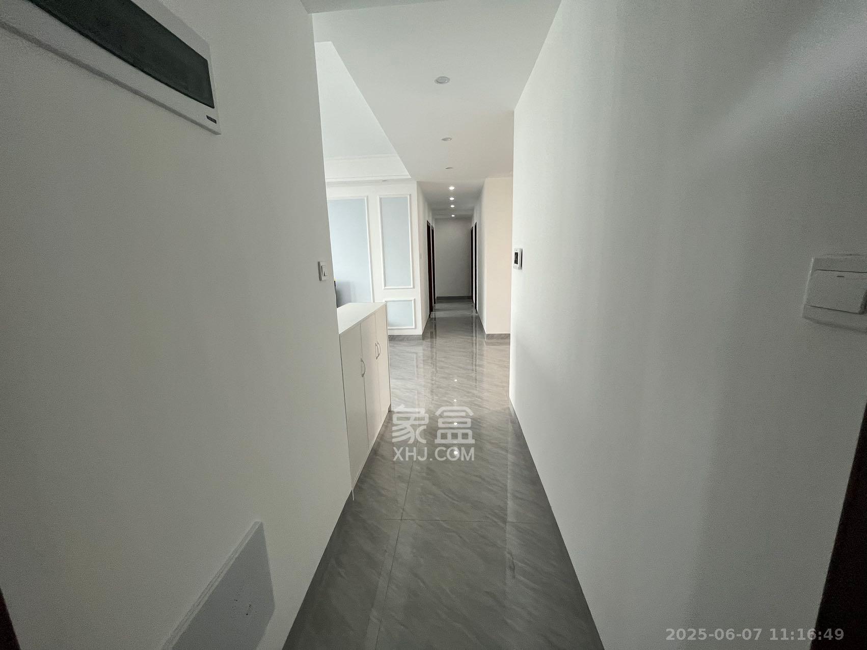 九华新城 3室2厅2卫 2000.0元/月 九华新城 3室2厅2卫 2000.0元/月室内图