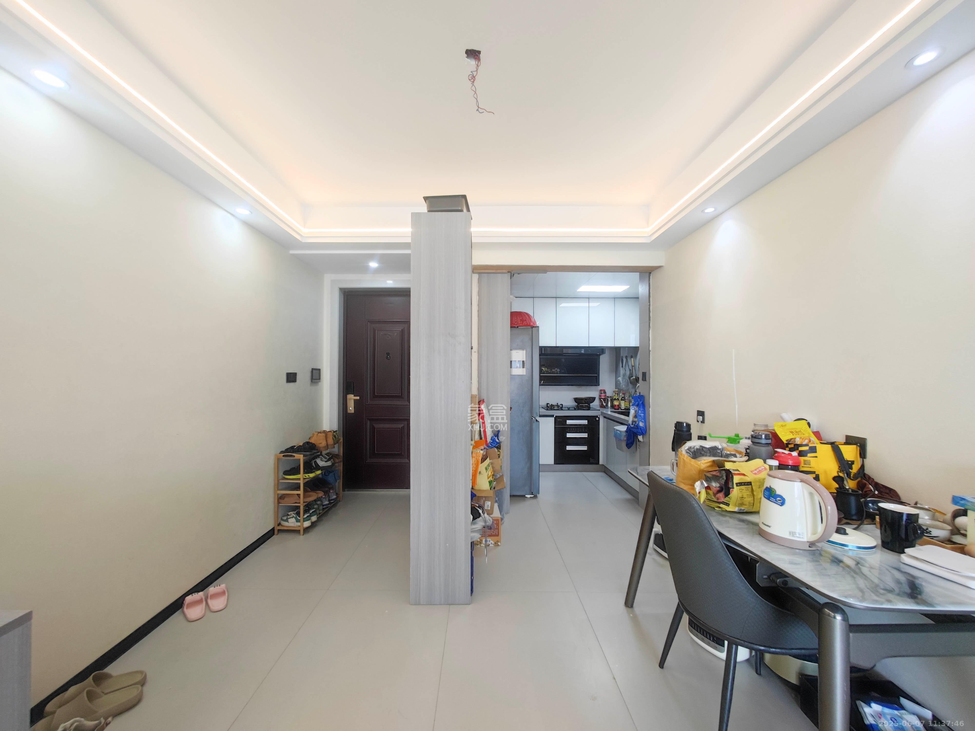 远洋红星天铂一期 3室2厅2卫 100.0万 远洋红星天铂一期 3室2厅2卫 100.0万其他