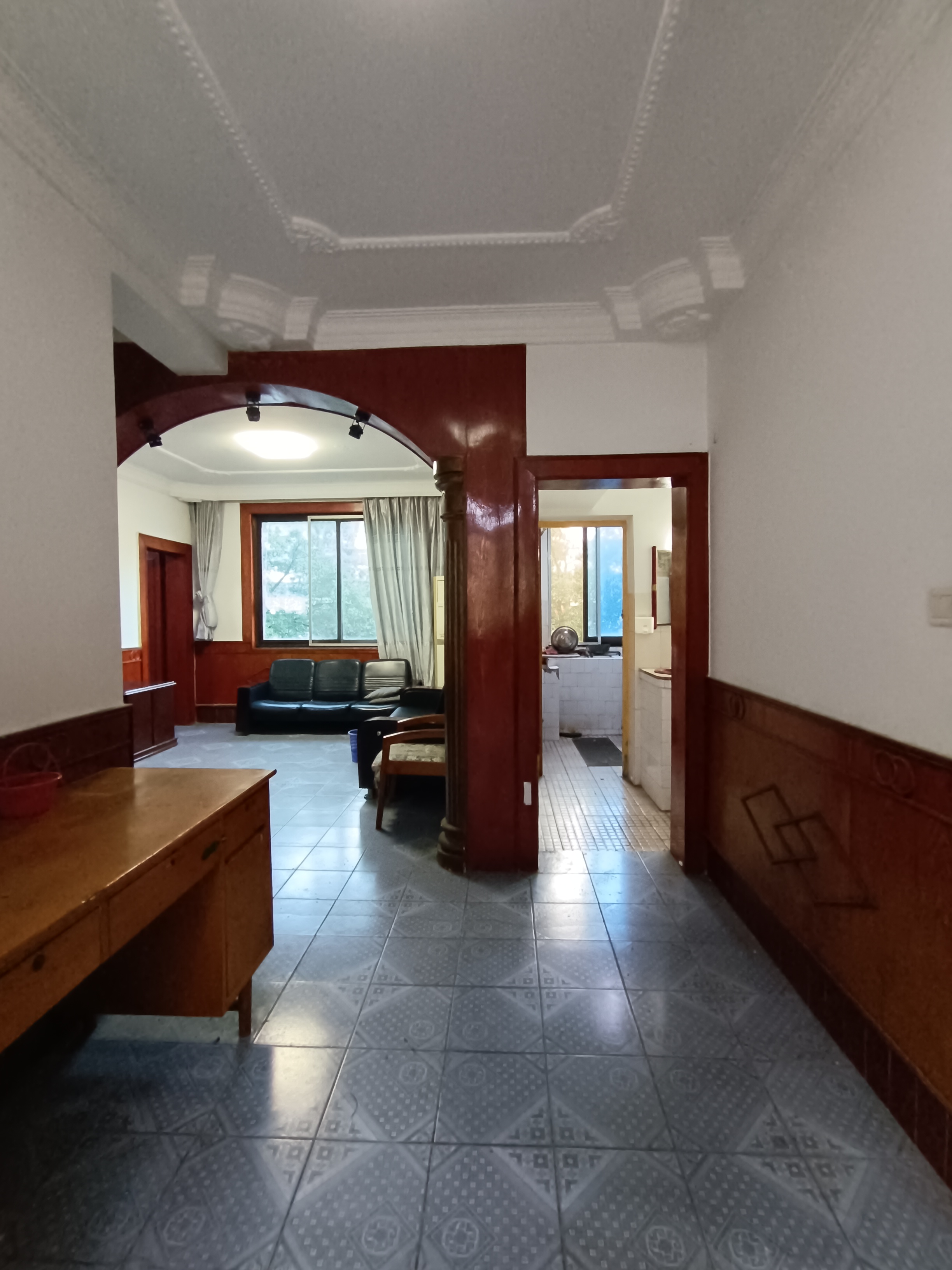 张家界公安局宿舍  3室2厅1卫    1200.0元/月 张家界公安局宿舍  3室2厅1卫    1200.0元/月室内图1