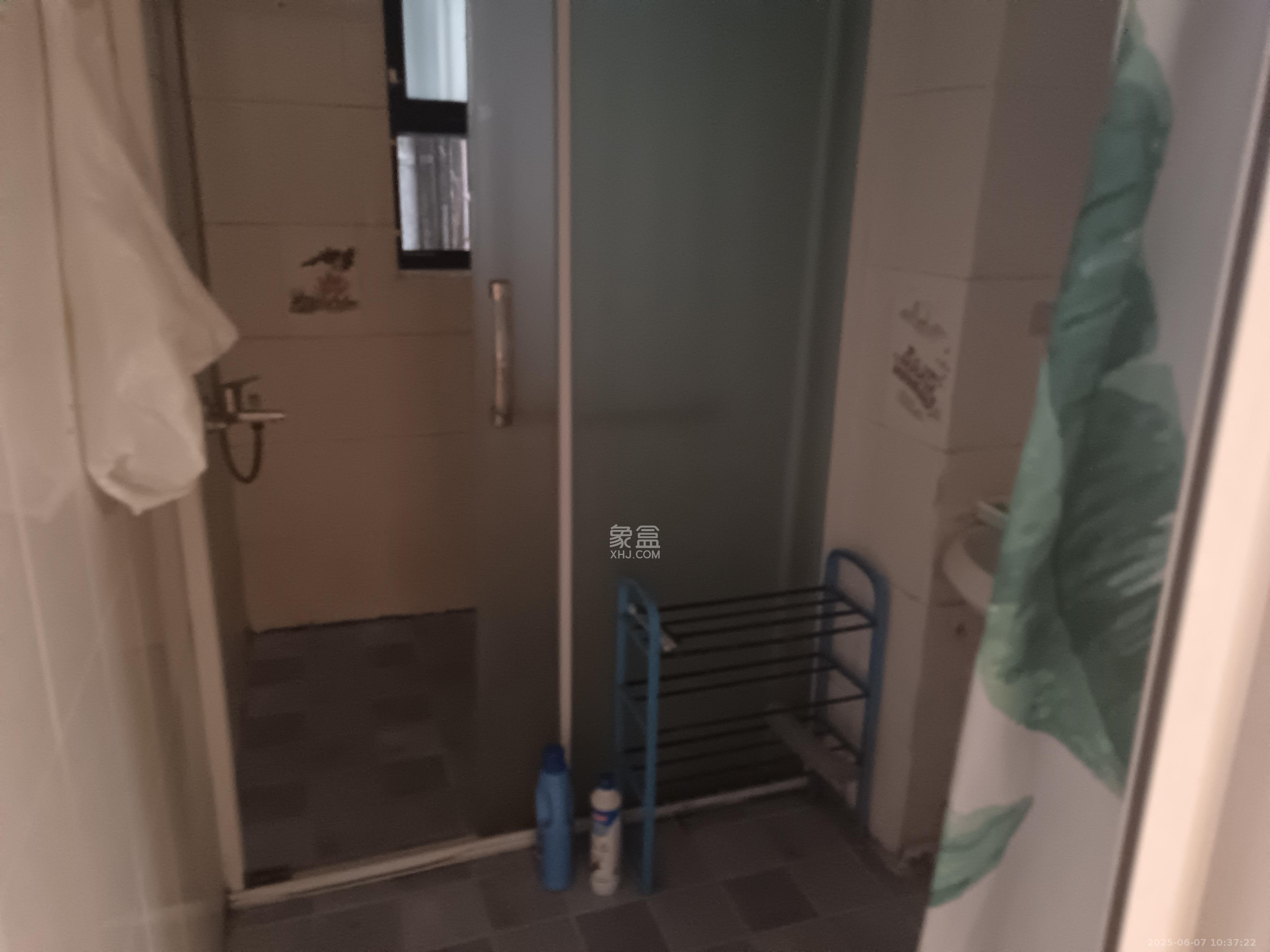 建行芙蓉支行宿舍 2室1厅1卫 2800.0元/月 建行芙蓉支行宿舍 2室1厅1卫 2800.0元/月室内图