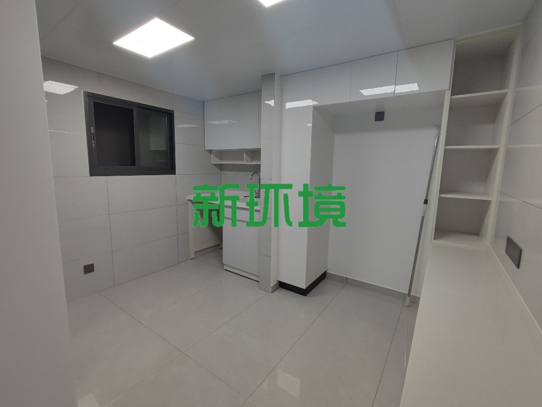 滨江名城  2室2厅1卫    41.8万客厅