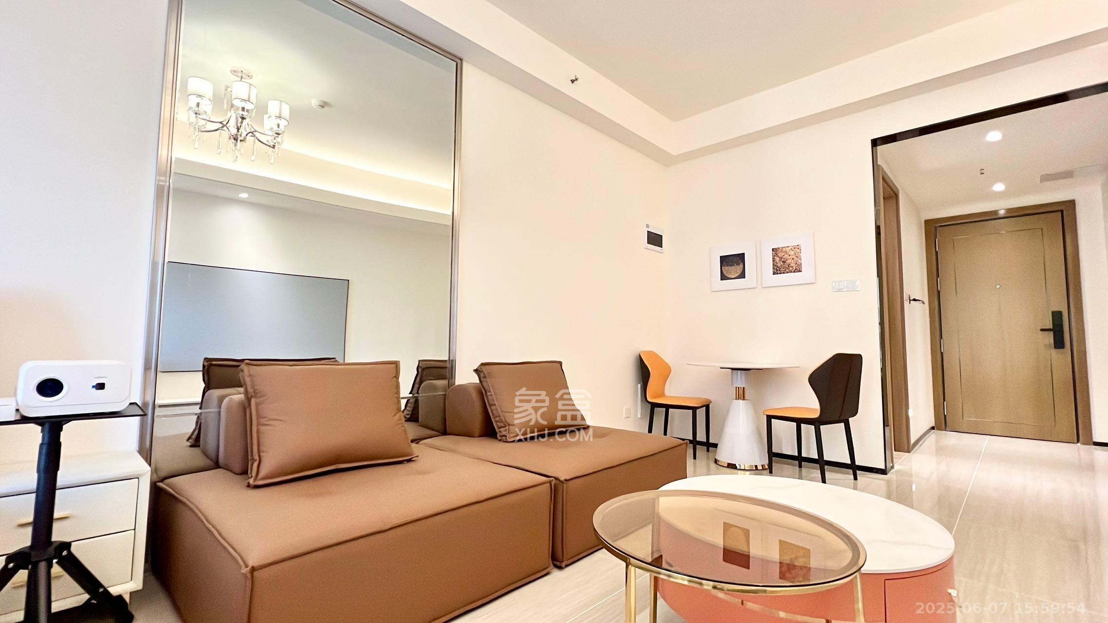 恒大国际广场  1室1厅1卫    2000.0元/月 恒大国际广场  1室1厅1卫    2000.0元/月室内图