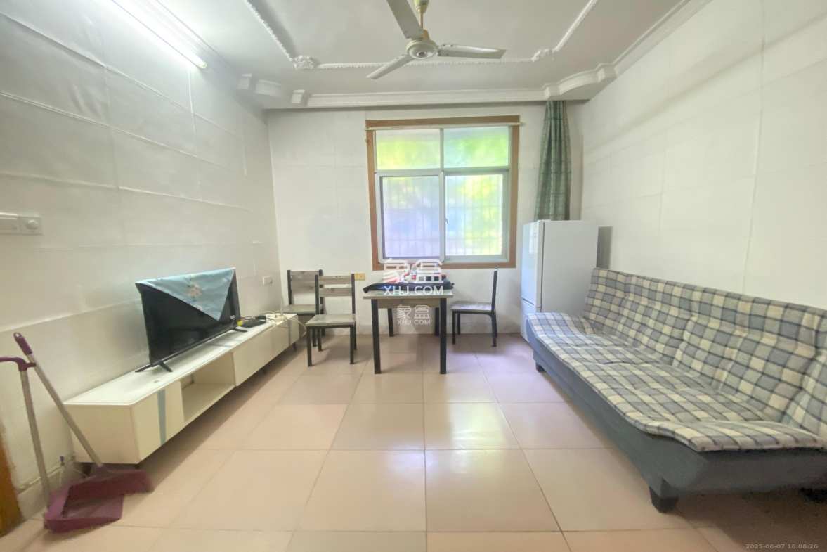 省水院宿舍 3室1厅1卫 2000.0元/月 省水院宿舍 3室1厅1卫 2000.0元/月室内图