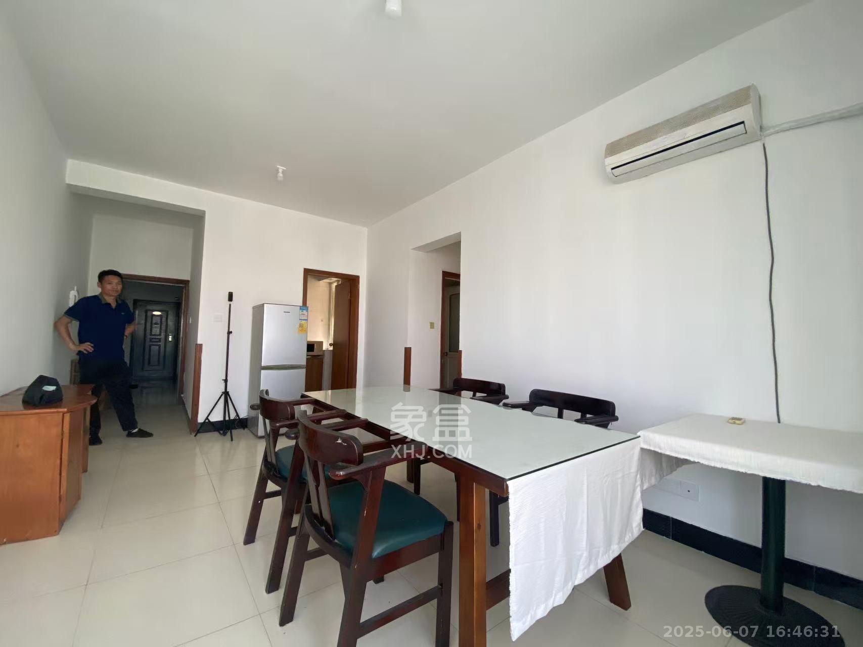 湘中海星之都  2室2厅1卫    1650.0元/月 湘中海星之都  2室2厅1卫    1650.0元/月室内图