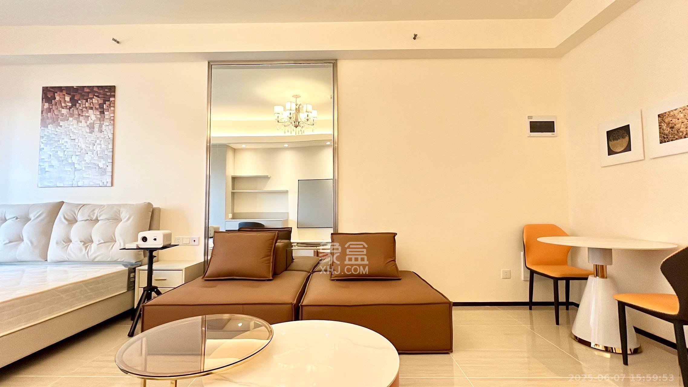 恒大国际广场  1室1厅1卫    2000.0元/月 恒大国际广场  1室1厅1卫    2000.0元/月室内图