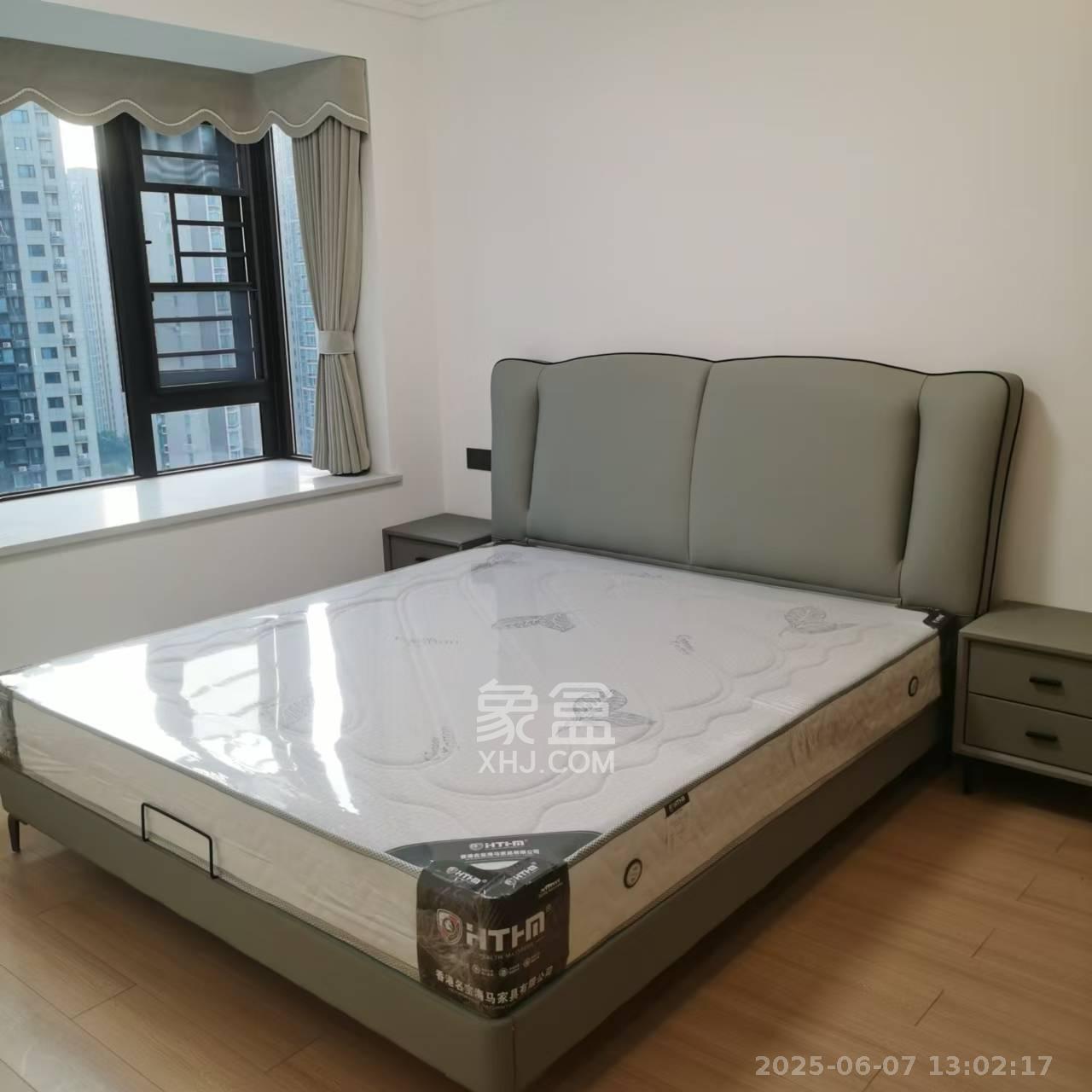 保利大都汇四期  4室2厅2卫   4500.00元/月室内图