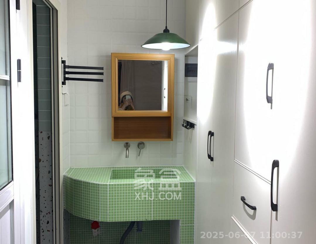 上园商住小区 1室0厅0卫 2000.0元/月 上园商住小区 1室0厅0卫 2000.0元/月室内图