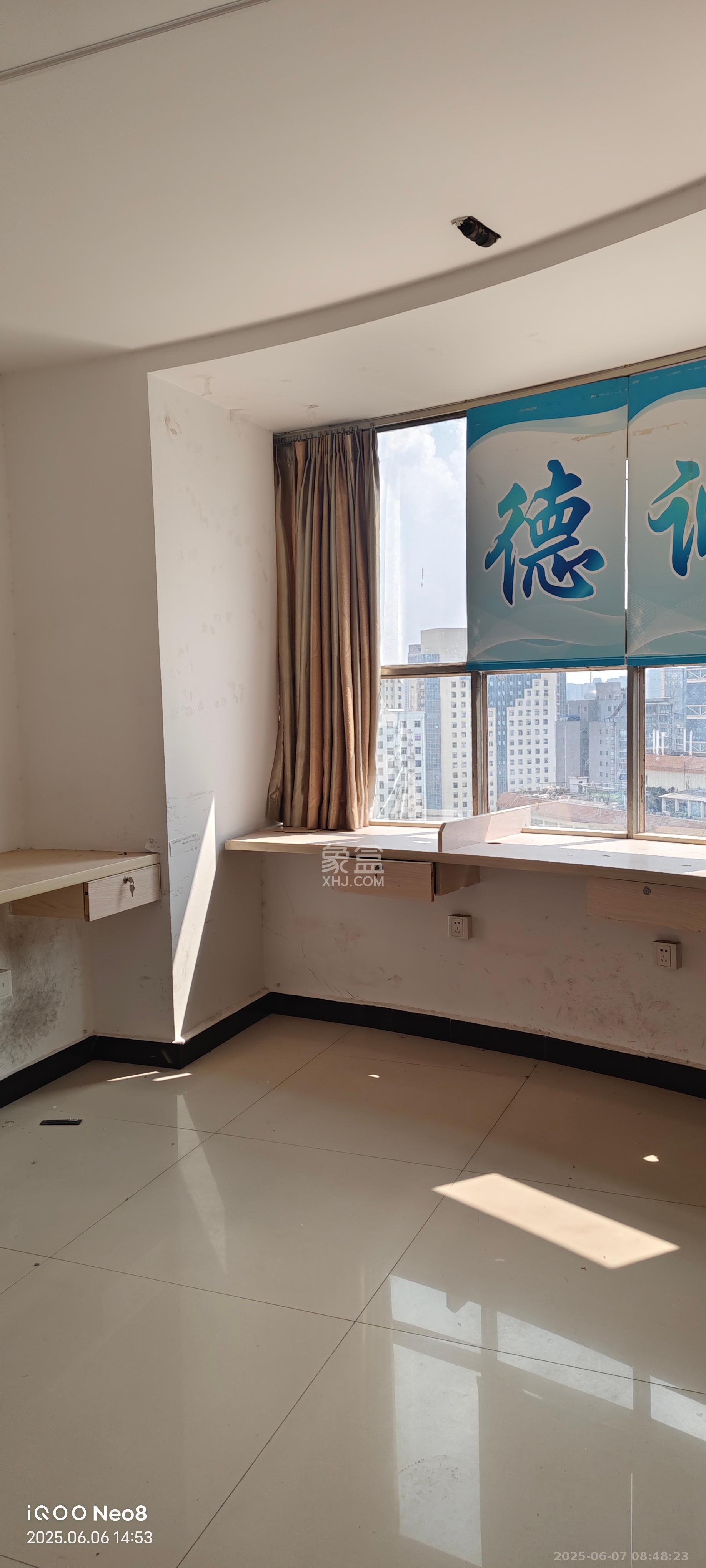 雨花大厦(云海大厦) 1室1厅1卫 7000.0元/月 雨花大厦(云海大厦) 1室1厅1卫 7000.0元/月室内图