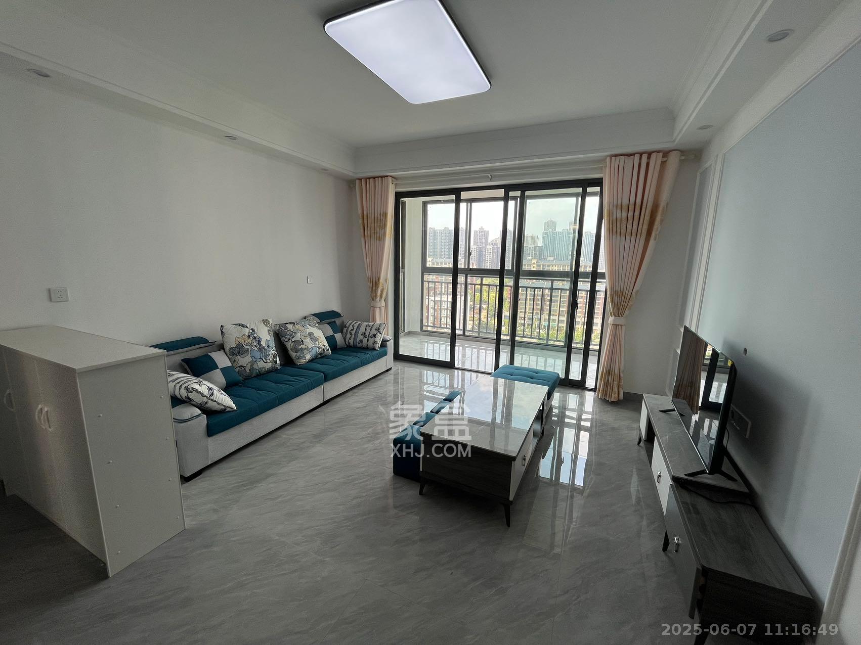 九华新城 3室2厅2卫 2000.0元/月 九华新城 3室2厅2卫 2000.0元/月室内图