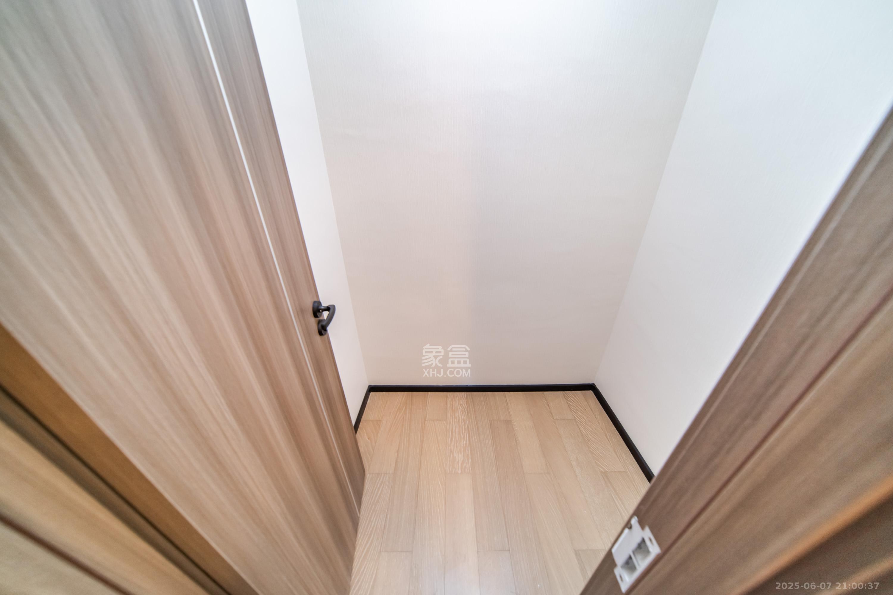 中海阅溪府 3室2厅2卫 145.0万 中海阅溪府 3室2厅2卫 145.0万其他