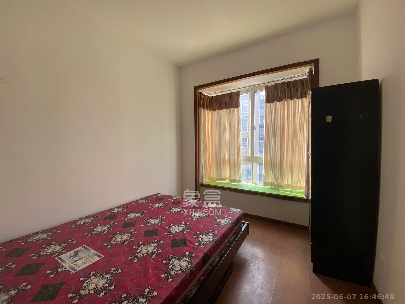 湘中海星之都  2室2厅1卫    1650.0元/月 湘中海星之都  2室2厅1卫    1650.0元/月室内图