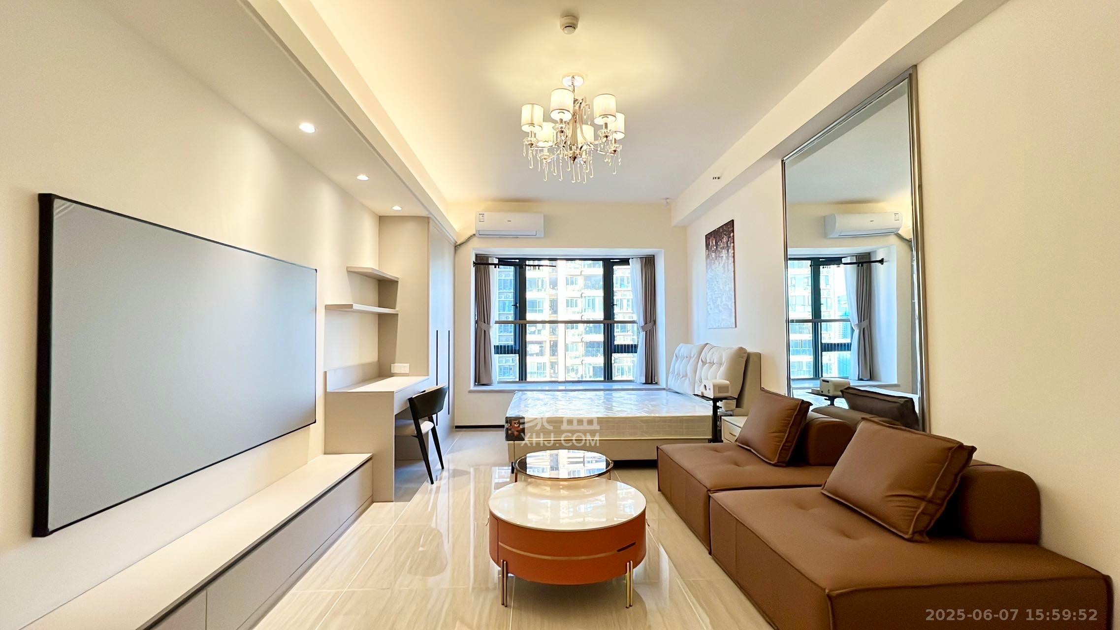 恒大国际广场  1室1厅1卫    2000.0元/月 恒大国际广场  1室1厅1卫    2000.0元/月