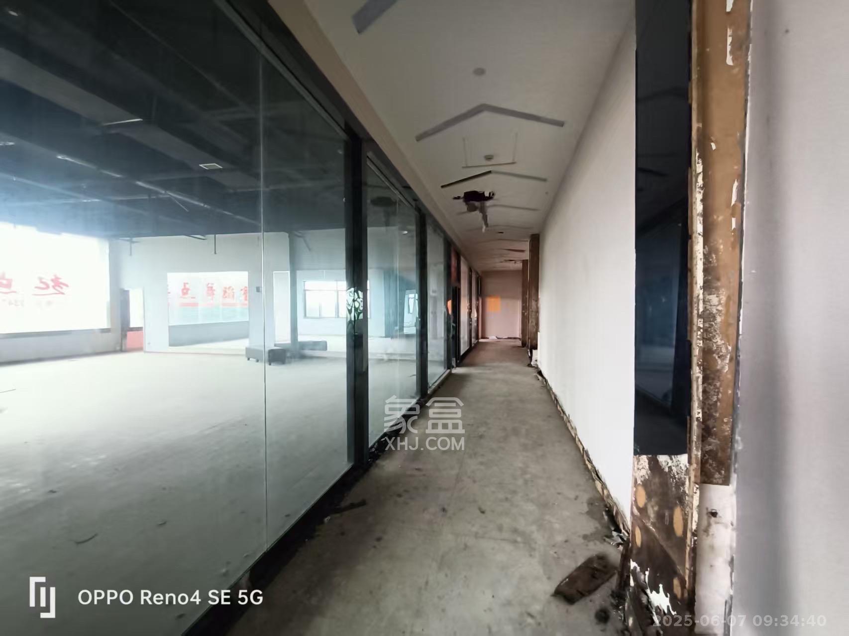 圆梦完美生活 1室0厅0卫 25000.0元/月 圆梦完美生活 1室0厅0卫 25000.0元/月室内图