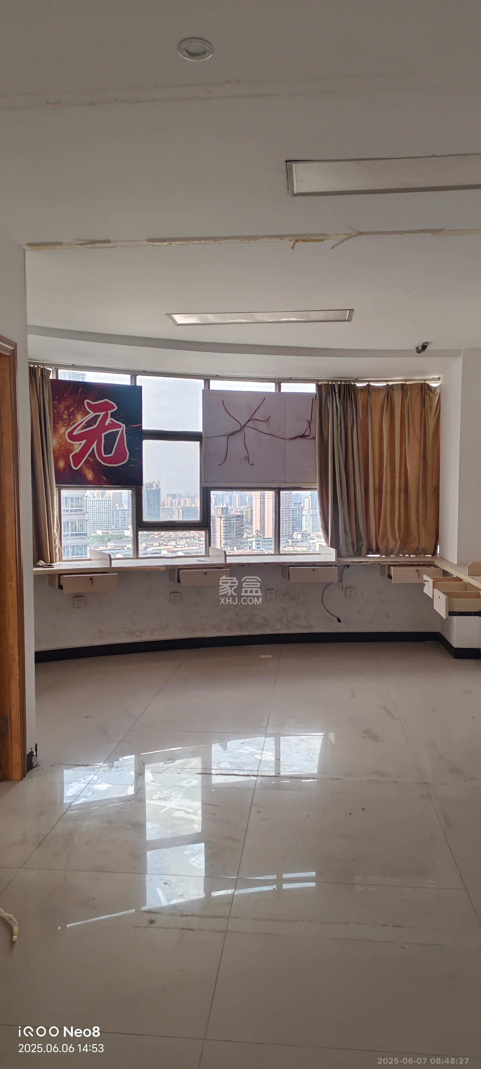 雨花大厦(云海大厦) 1室1厅1卫 7000.0元/月 雨花大厦(云海大厦) 1室1厅1卫 7000.0元/月室内图