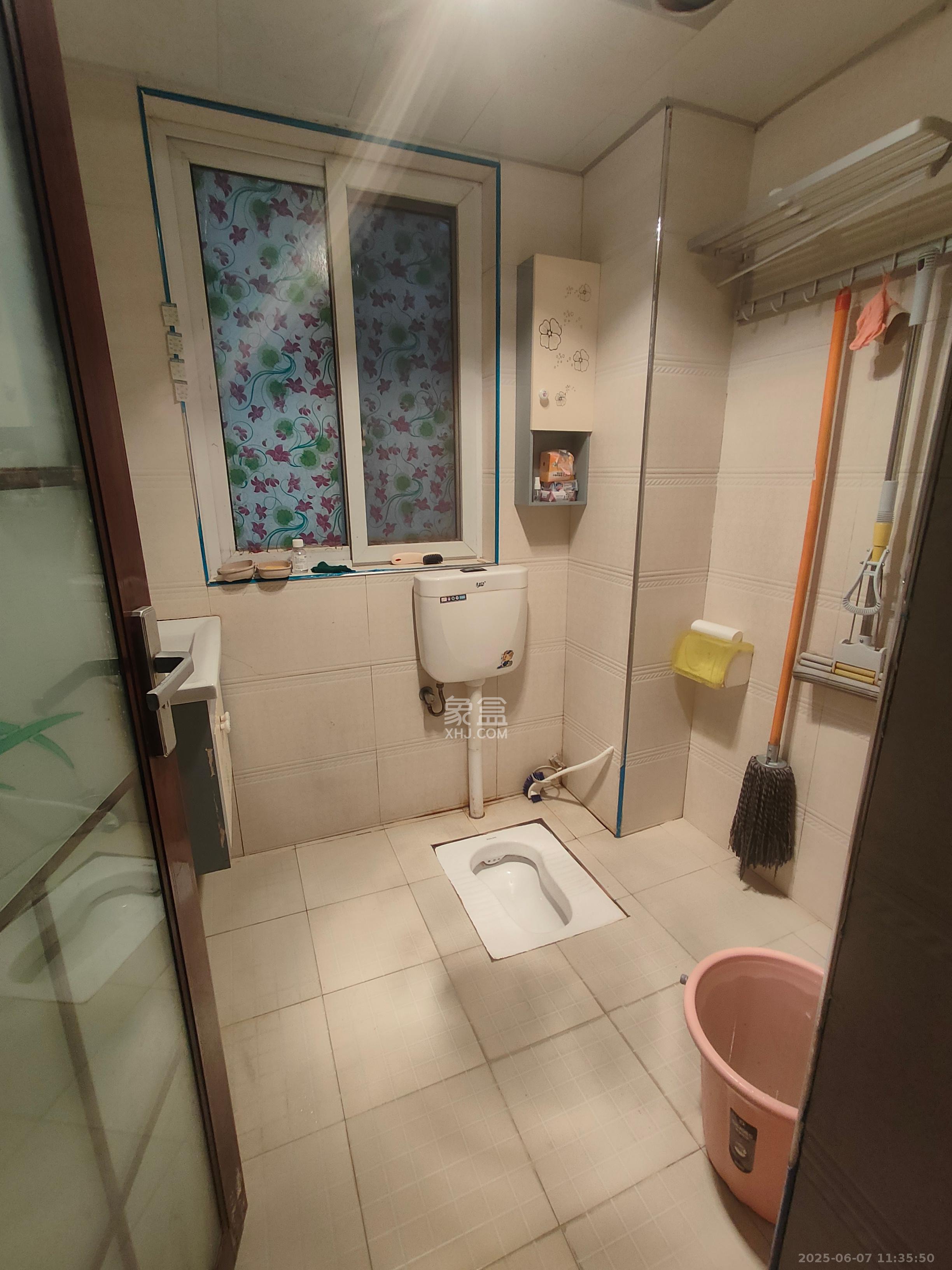 和沁园 2室2厅1卫 1650.0元/月 和沁园 2室2厅1卫 1650.0元/月室内图