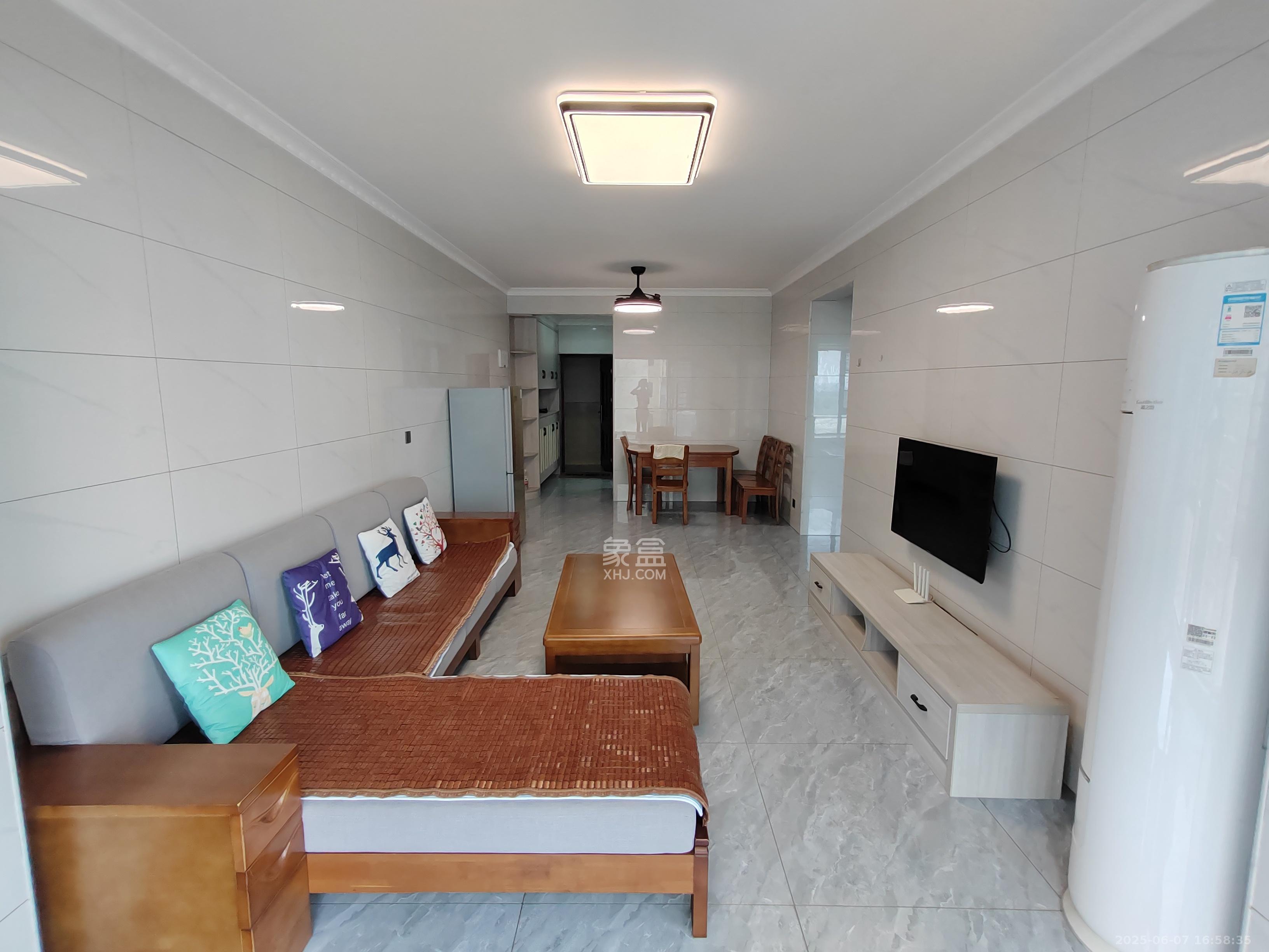 真人桥家园一期 2室2厅1卫 1800.0元/月 真人桥家园一期 2室2厅1卫 1800.0元/月室内图