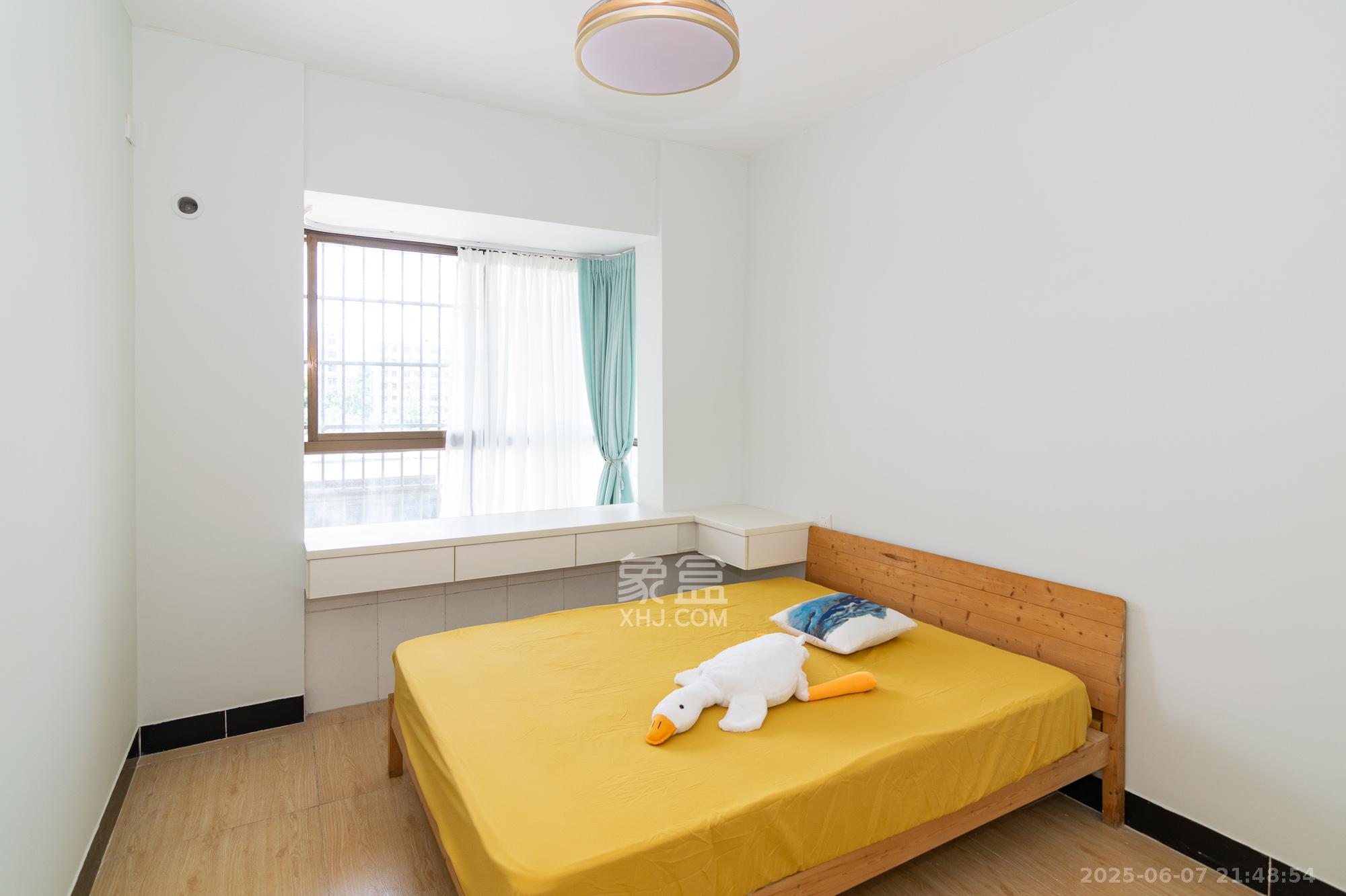 高塘览胜  3室2厅2卫    69.8万 高塘览胜  3室2厅2卫    69.8万卧室