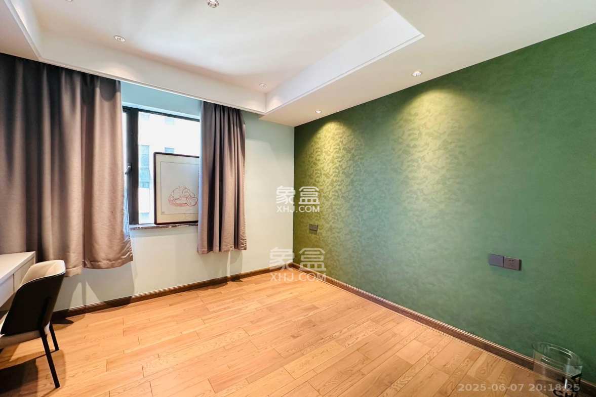 达美溪湖湾 5室2厅2卫 13000.0元/月 达美溪湖湾 5室2厅2卫 13000.0元/月室内图