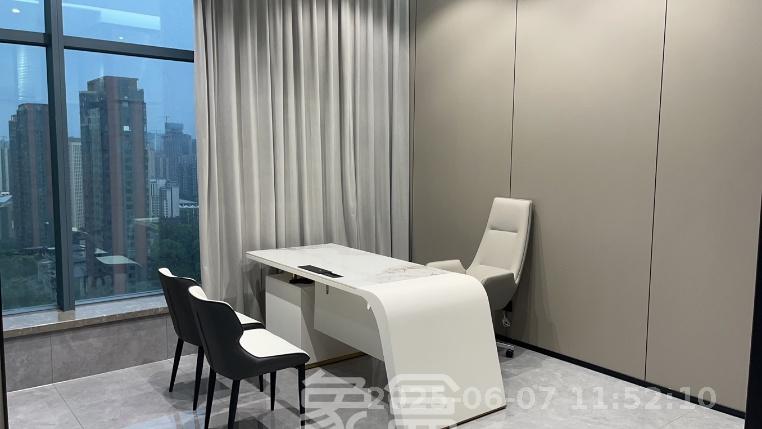 京武浪琴山三期(京武中心) 4室1厅1卫 38000.0元/月 京武浪琴山三期(京武中心) 4室1厅1卫 38000.0元/月室内图