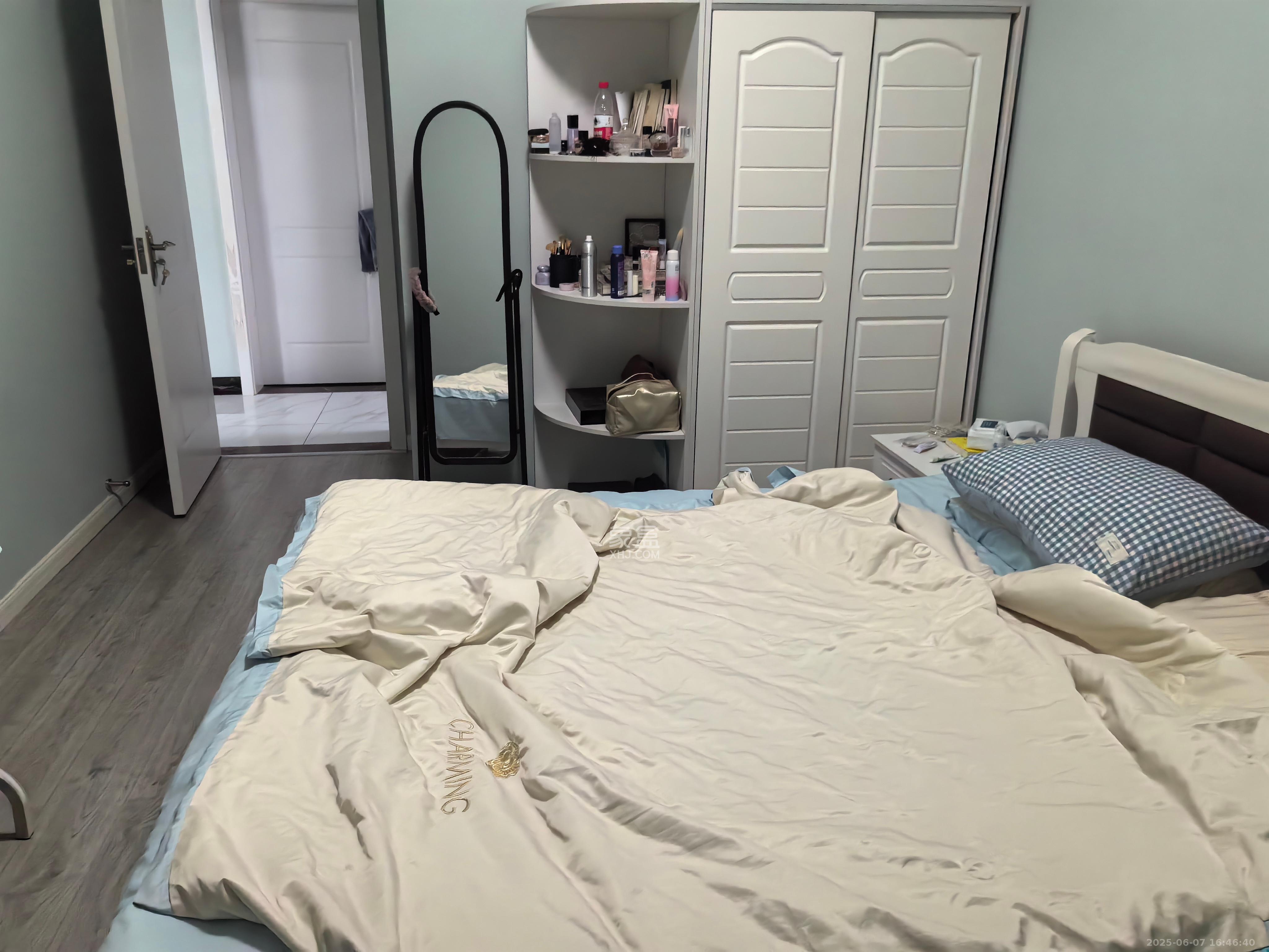 五矿万境水岸二期（五矿万境水岸和苑）  3室2厅1卫    2500.0元/月室内图