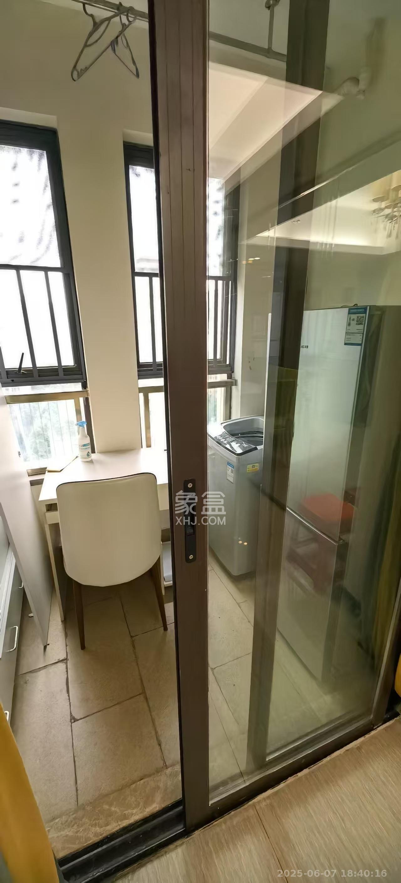 奥林匹克花园贡院三期  1室1厅1卫   1400.00元/月室内图