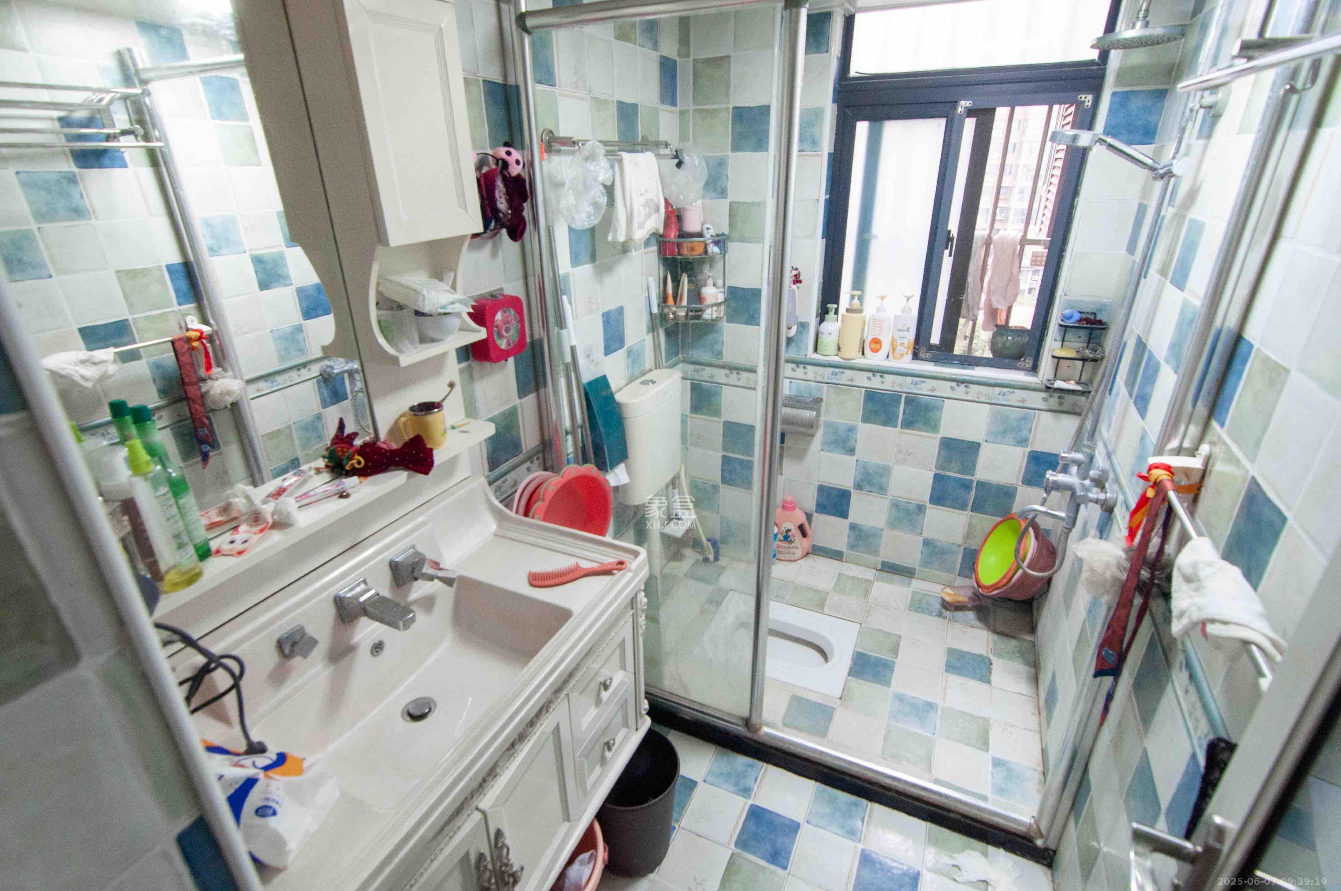 高鑫麓城 3室2厅1卫 2600.0元/月 高鑫麓城 3室2厅1卫 2600.0元/月室内图