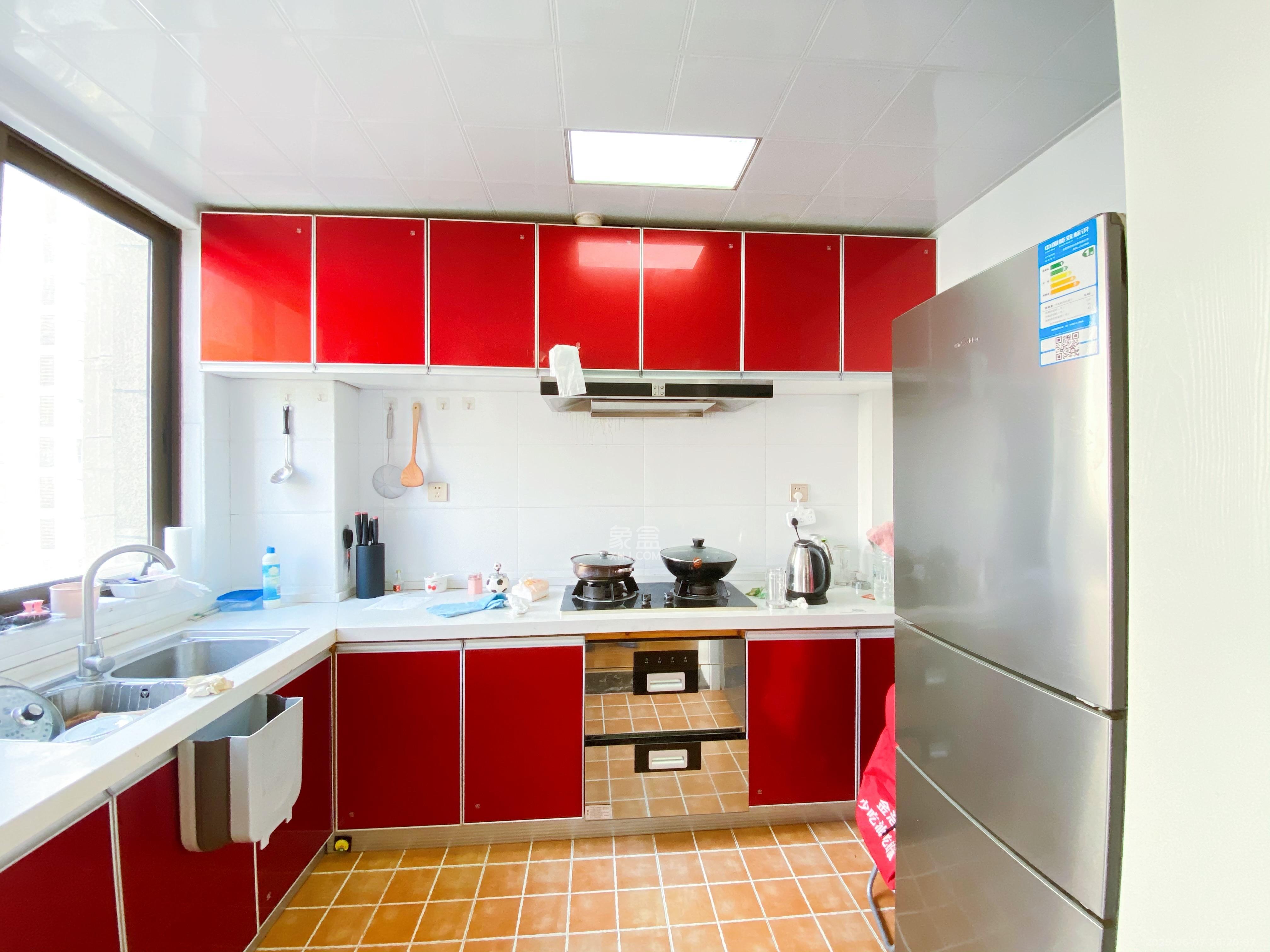 金茂梅溪湖 3室2厅2卫 3200.0元/月 金茂梅溪湖 3室2厅2卫 3200.0元/月室内图