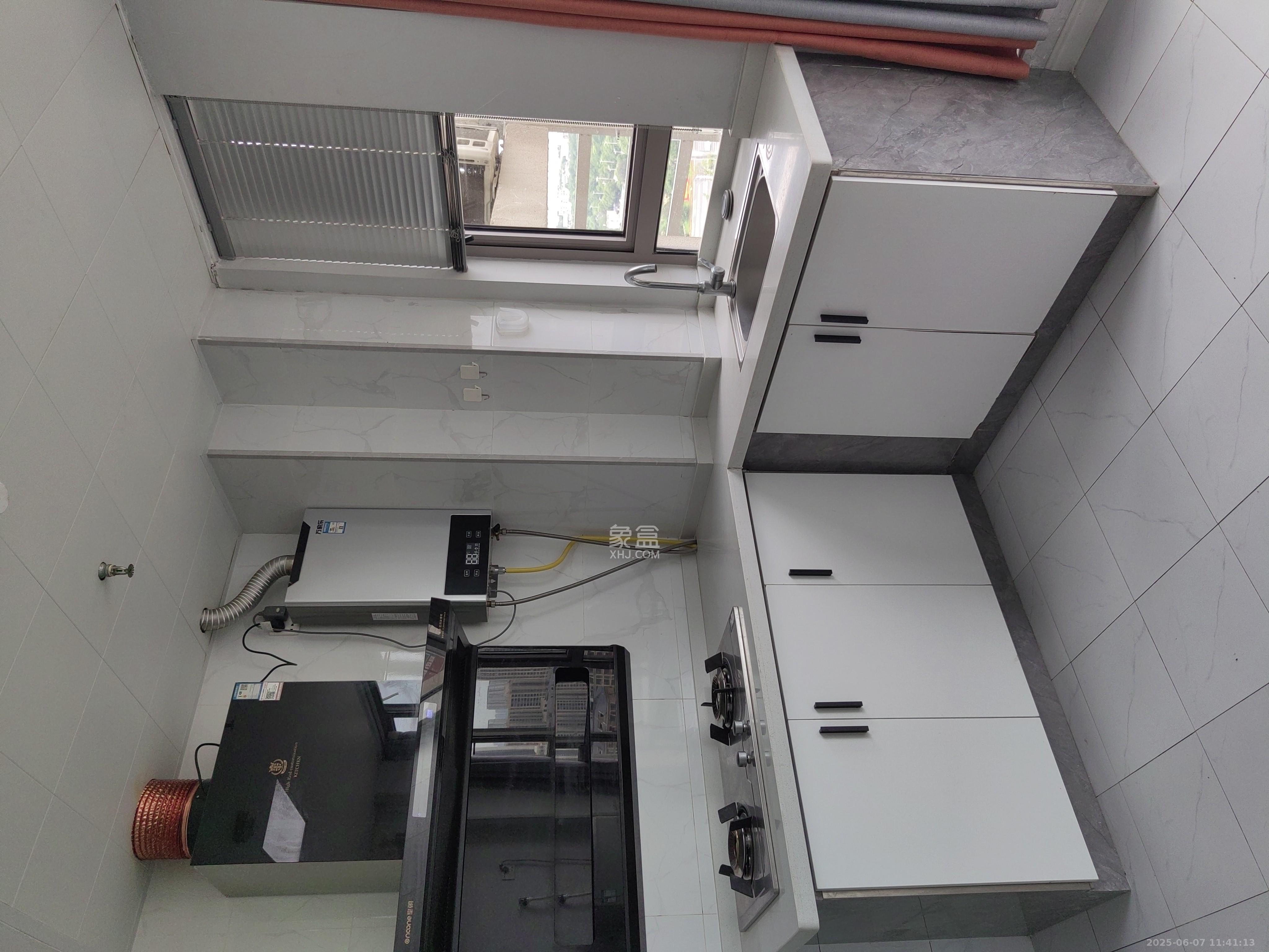 新天地步步高 1室1厅1卫 1000.0元/月 新天地步步高 1室1厅1卫 1000.0元/月室内图