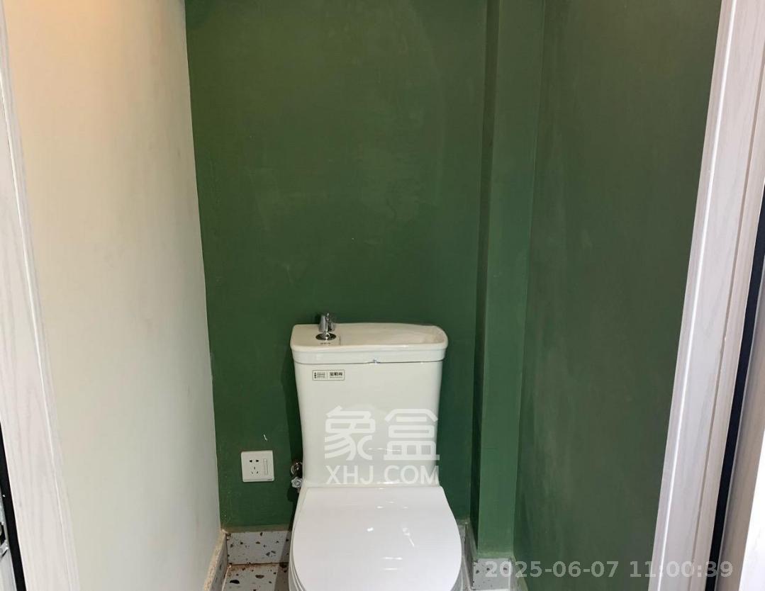 上园商住小区 1室0厅0卫 2000.0元/月 上园商住小区 1室0厅0卫 2000.0元/月室内图