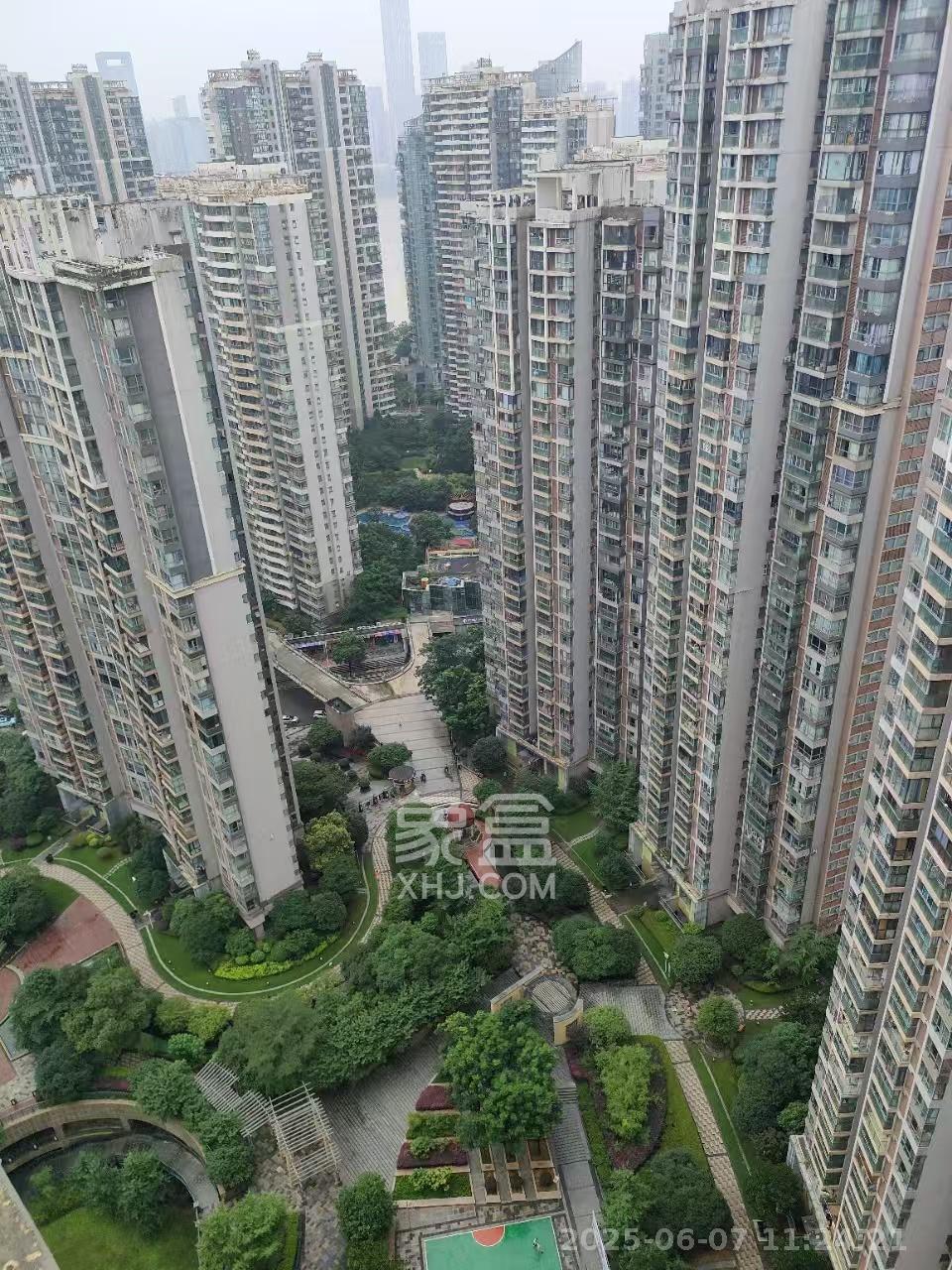 北辰三角洲E5区  1室2厅1卫   820.00元/月室内图1