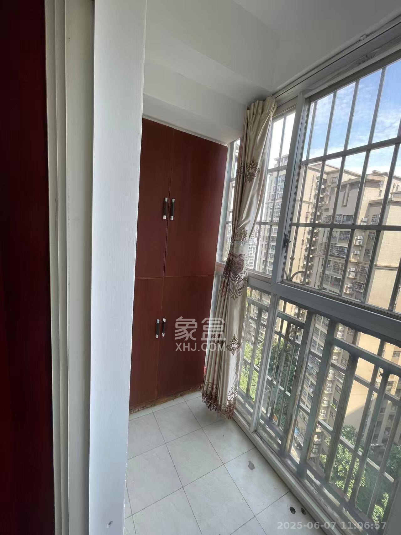 柠檬丽都  2室2厅1卫   2100.00元/月室内图