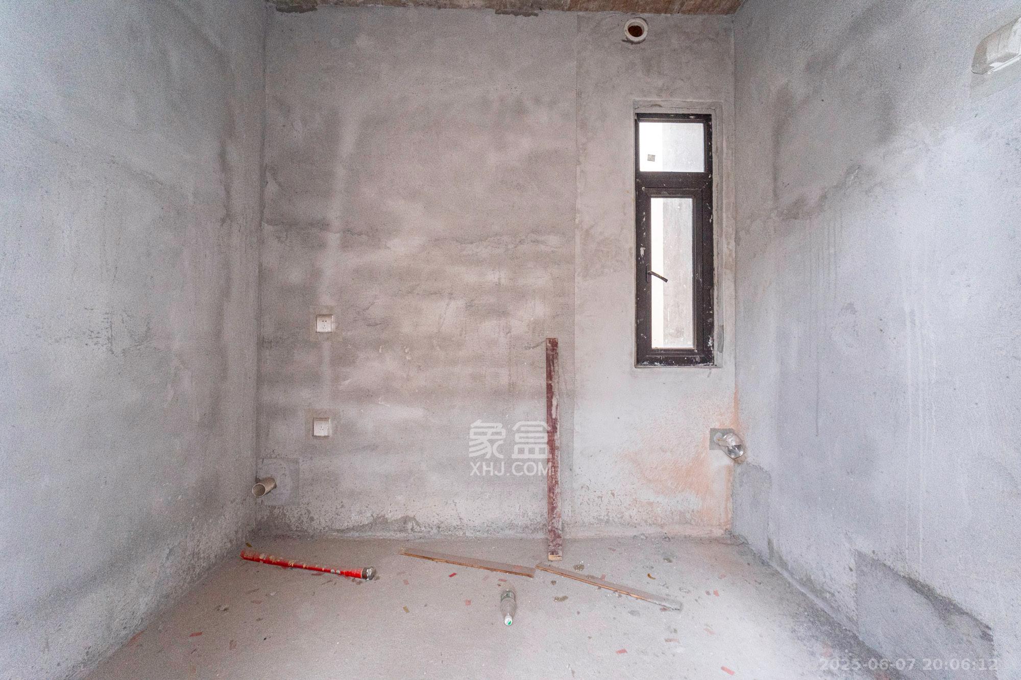 中交建发松雅院 5室4厅3卫 328.0万 中交建发松雅院 5室4厅3卫 328.0万厨房