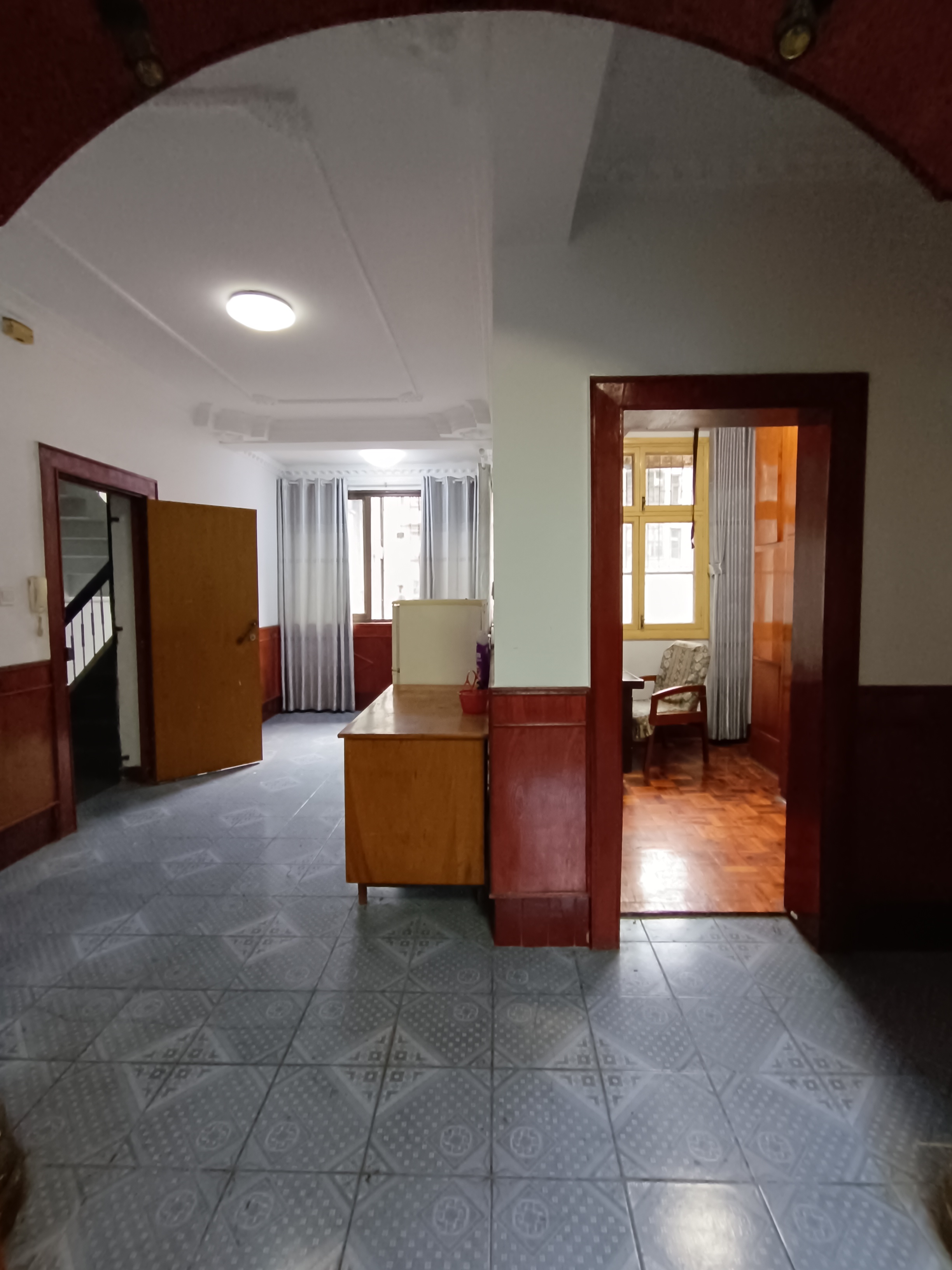 张家界公安局宿舍  3室2厅1卫    1200.0元/月 张家界公安局宿舍  3室2厅1卫    1200.0元/月室内图