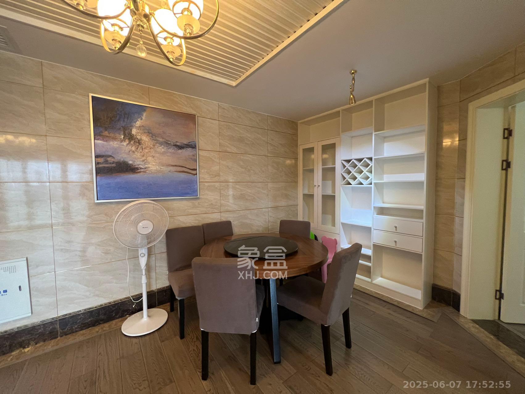 北辰定江洋 2室2厅2卫 7000.0元/月 北辰定江洋 2室2厅2卫 7000.0元/月室内图