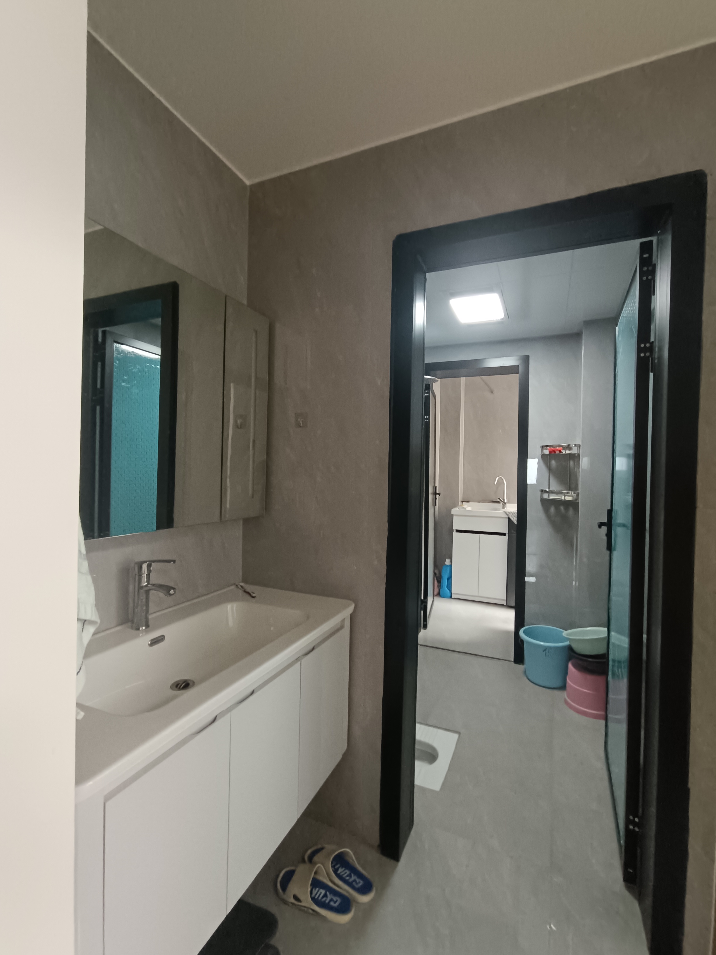 唯独逸臣公园 3室2厅1卫 1600.0元/月 唯独逸臣公园 3室2厅1卫 1600.0元/月室内图