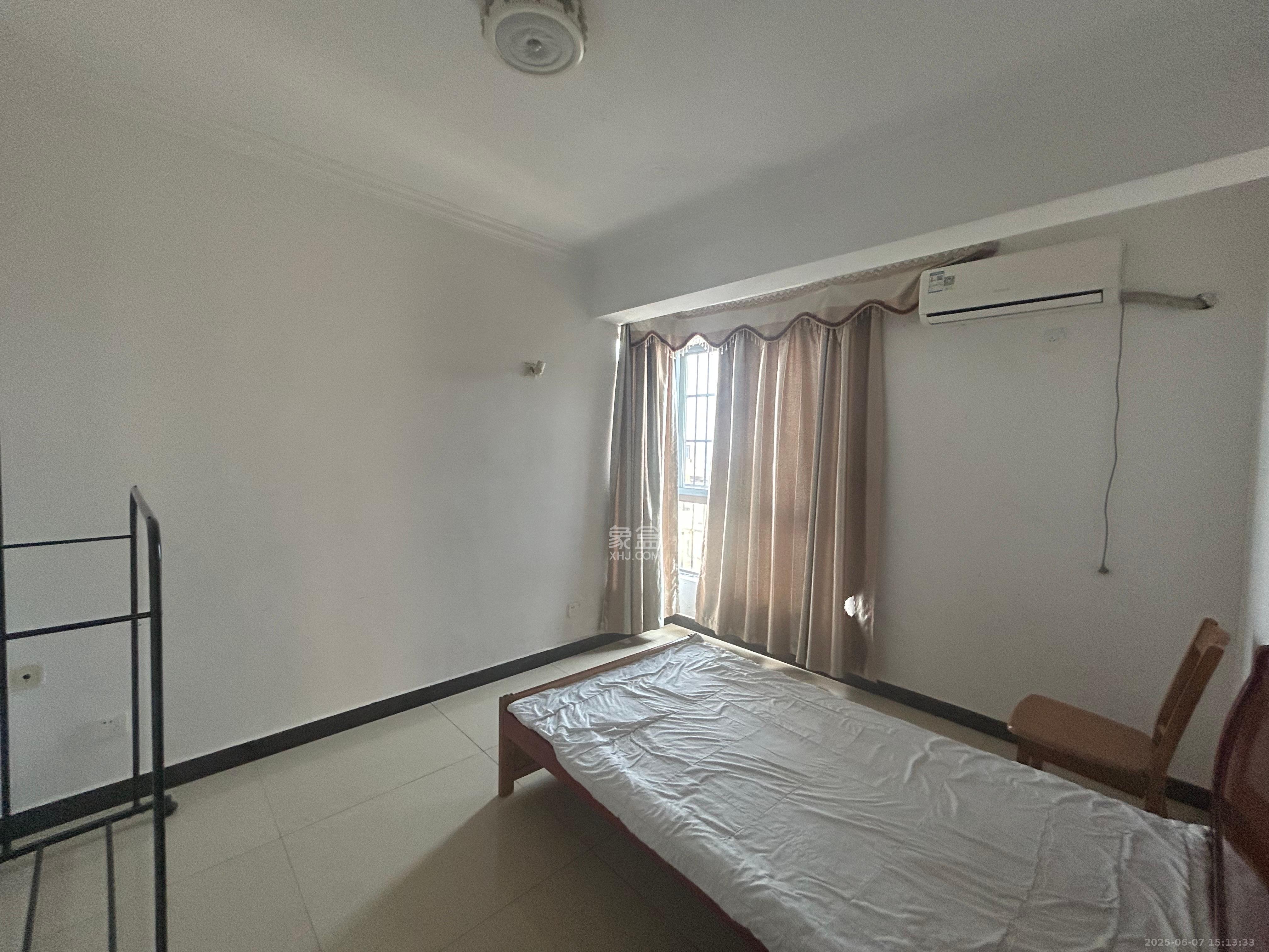 芒果天地(芒果雅苑) 2室1厅1卫 2300.0元/月 芒果天地(芒果雅苑) 2室1厅1卫 2300.0元/月室内图