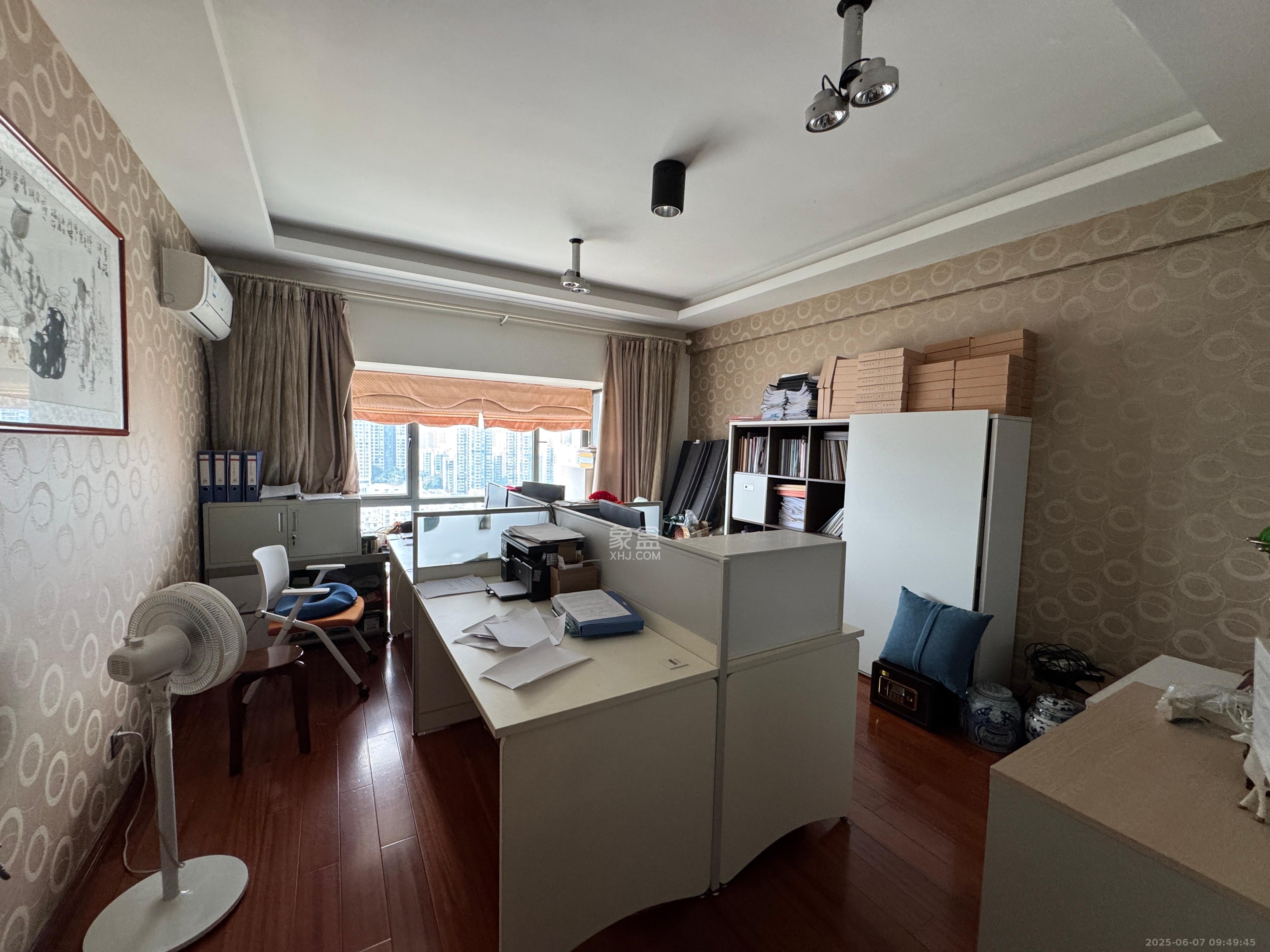 建安新商汇 4室2厅1卫 5000.0元/月 建安新商汇 4室2厅1卫 5000.0元/月室内图