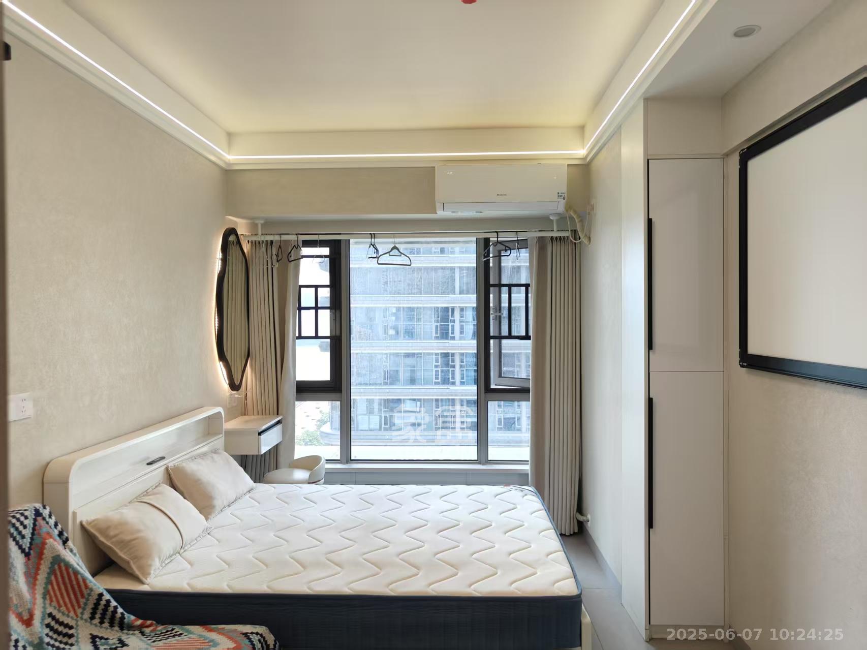 保利天禧EF区  1室1厅1卫    2100.0元/月 保利天禧EF区  1室1厅1卫    2100.0元/月室内图