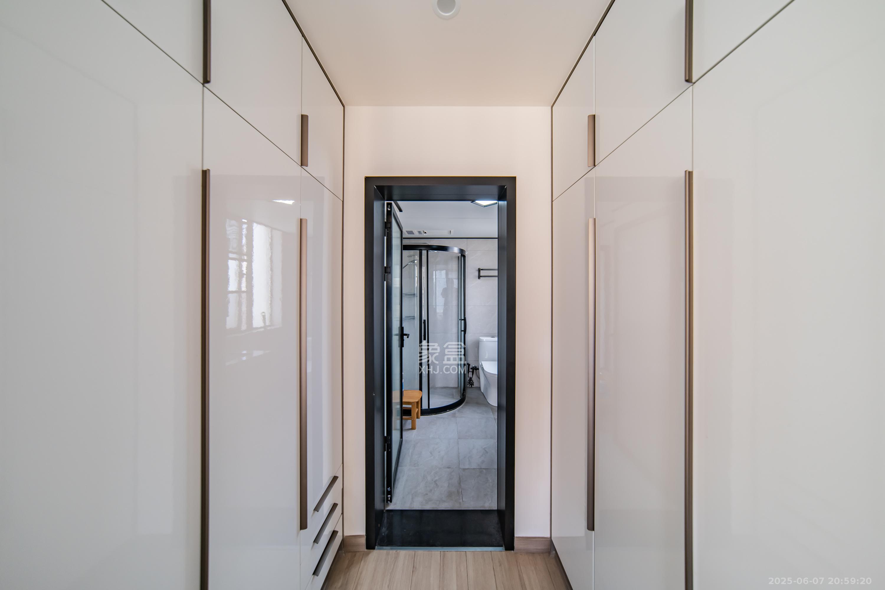 和泓梅溪四季 5室2厅2卫 239.0万 和泓梅溪四季 5室2厅2卫 239.0万其他