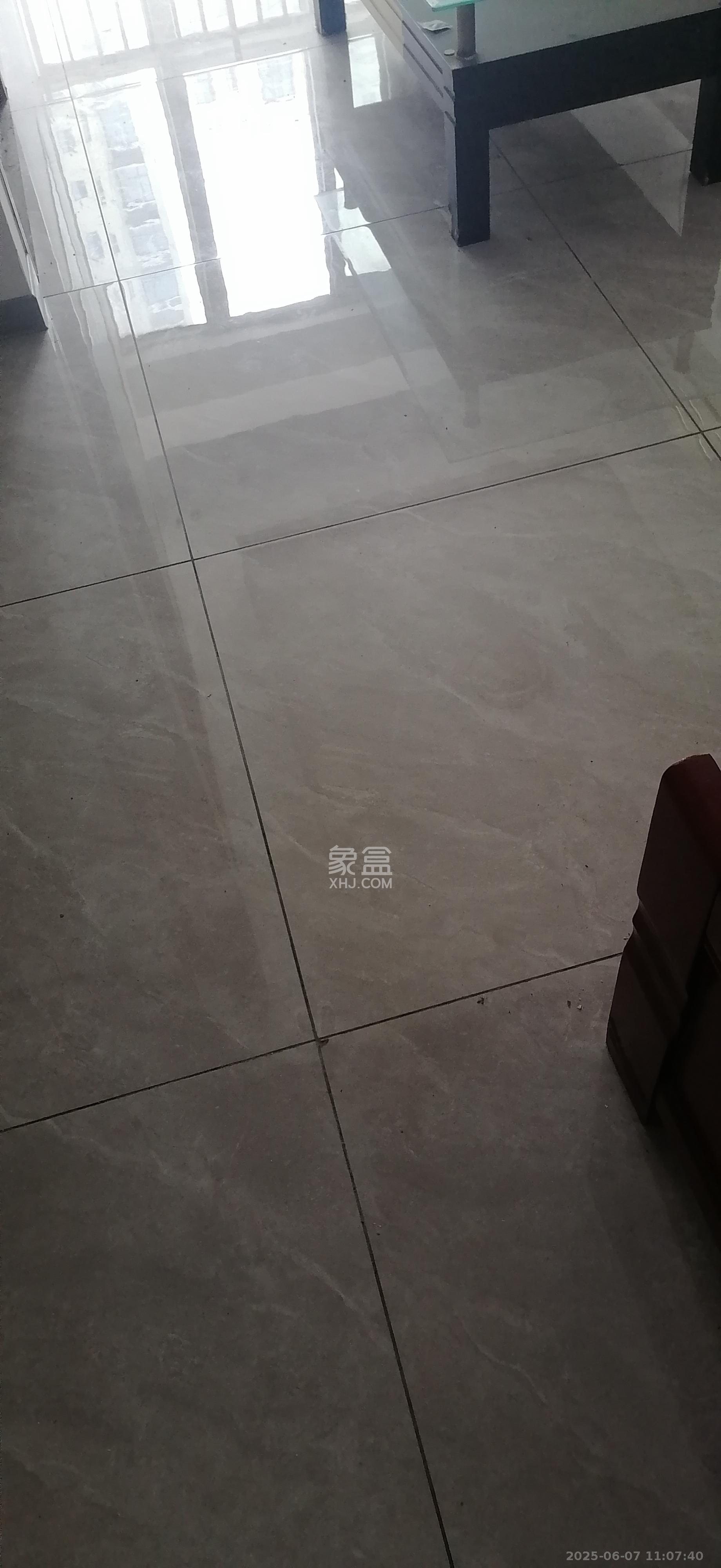 时代星城  1室1厅1卫   1000.00元/月室内图