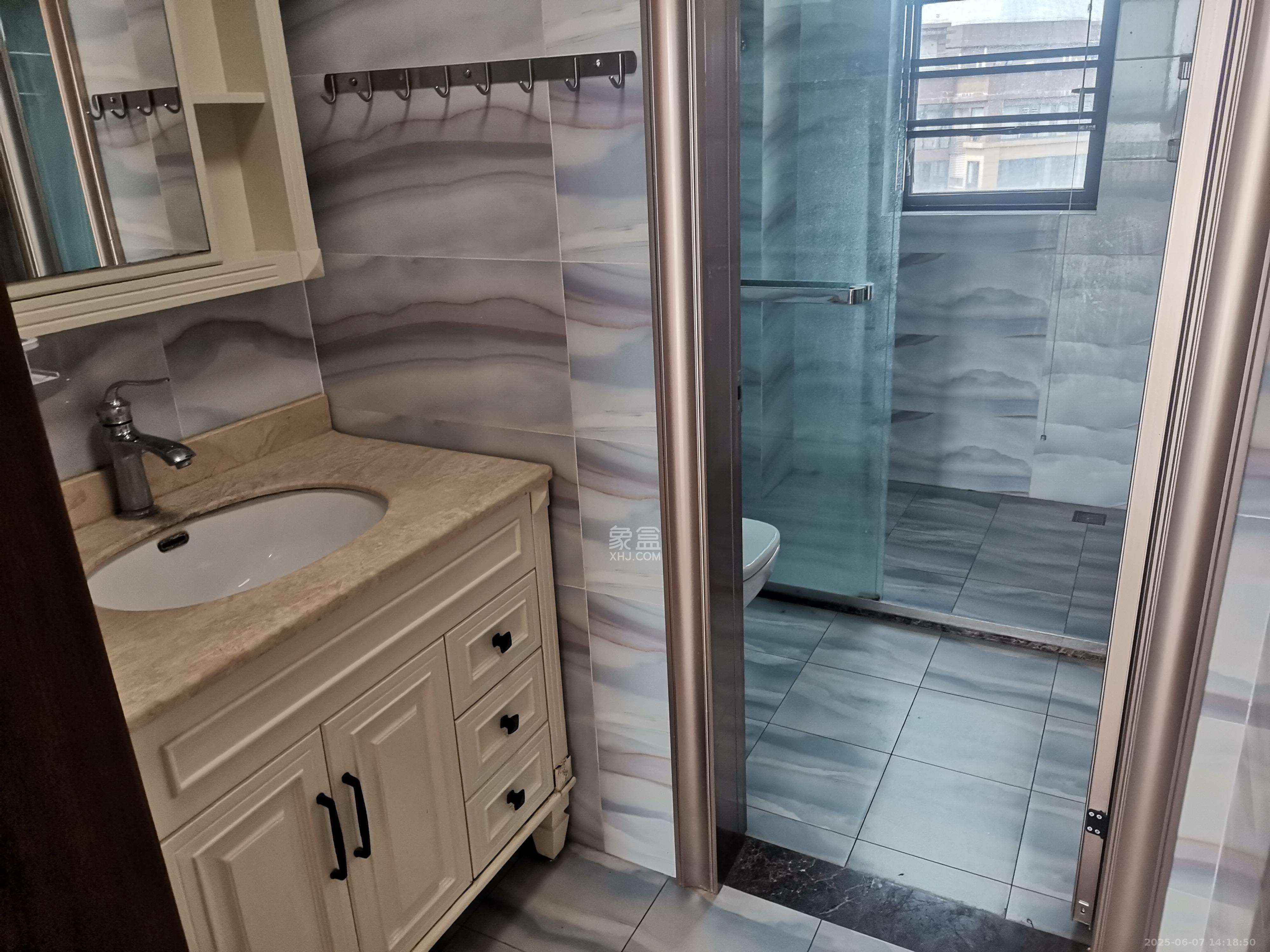 湘熙水郡(观澜海赋家园) 3室2厅2卫 4000.0元/月 湘熙水郡(观澜海赋家园) 3室2厅2卫 4000.0元/月室内图