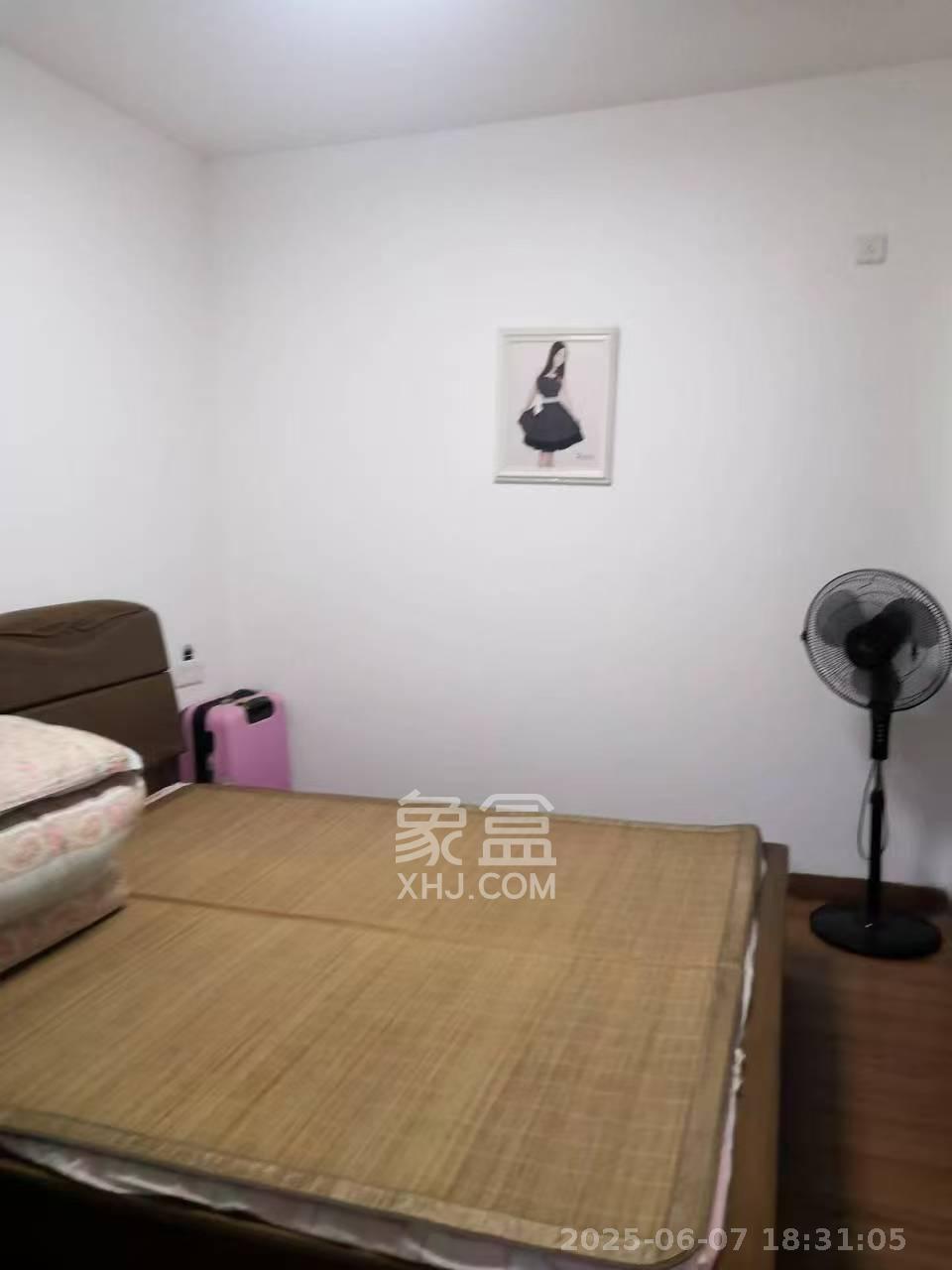 怡海星城 3室1厅1卫 2100.0元/月 怡海星城 3室1厅1卫 2100.0元/月室内图