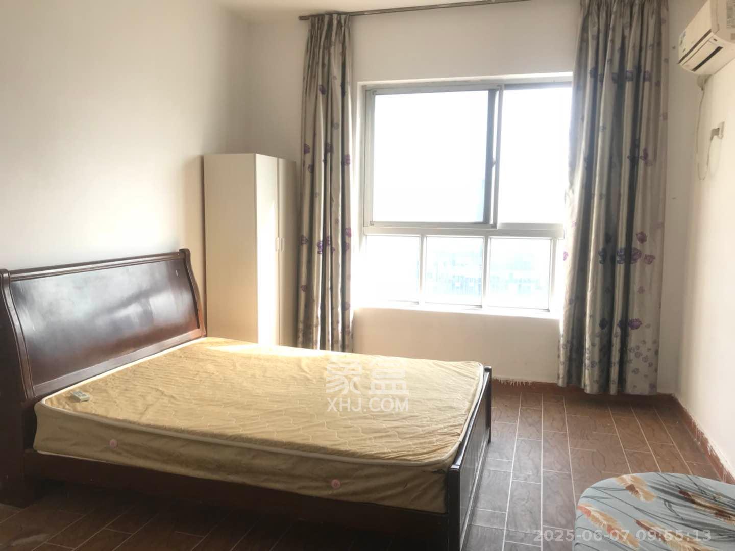 华雅花园  3室2厅1卫    2900.0元/月室内图