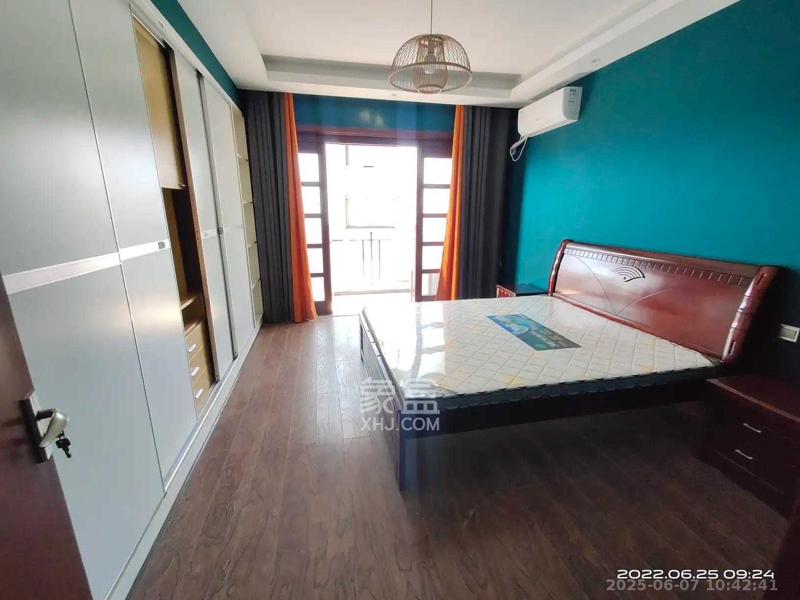 岳麓现代城 4室2厅2卫 3600.0元/月 岳麓现代城 4室2厅2卫 3600.0元/月室内图