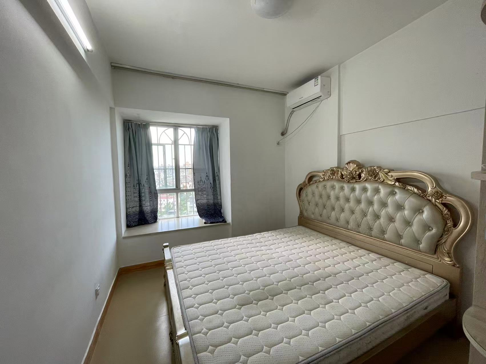 和安花园 3室2厅1卫 2000.0元/月 和安花园 3室2厅1卫 2000.0元/月室内图